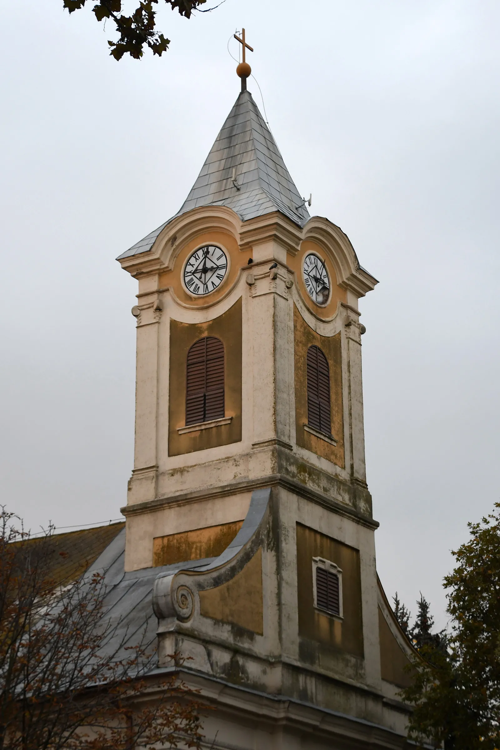 Photo showing: Roman Catholic church in Csanádpalota, Hungary