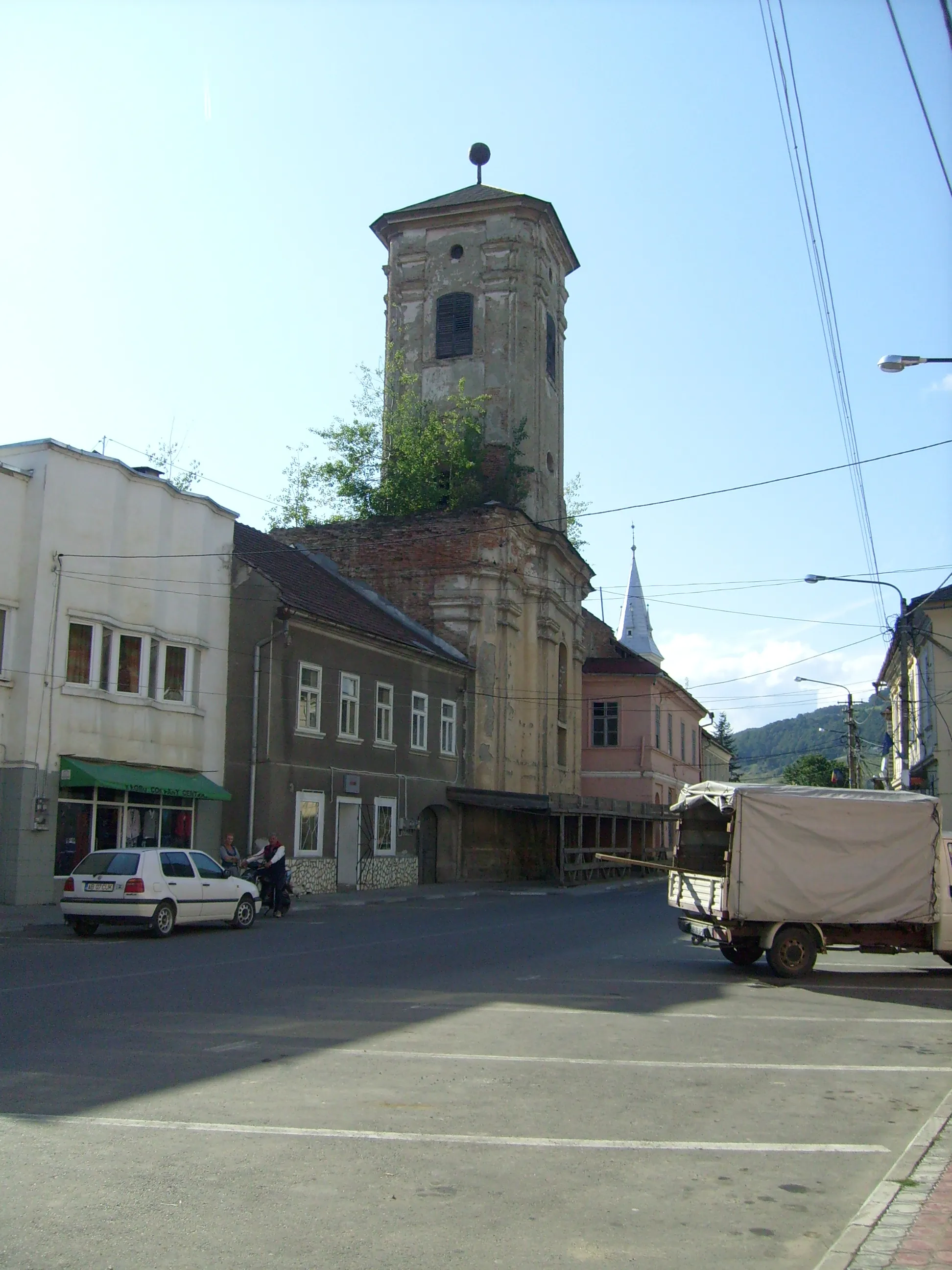 Photo showing: Unitarian and Calvinist Church in Abrud.