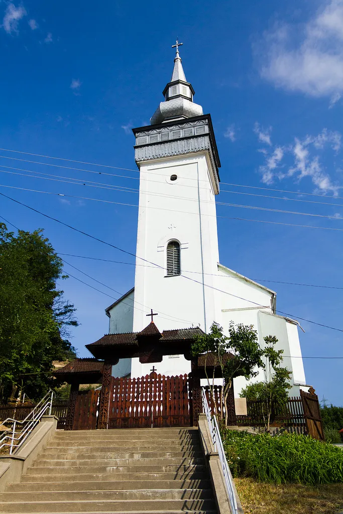 Photo showing: Biserica "Sf. Nicolae" şi "Naşterea Maicii Domnului", oraş Zlatna.
Datare 1770 - 1780.