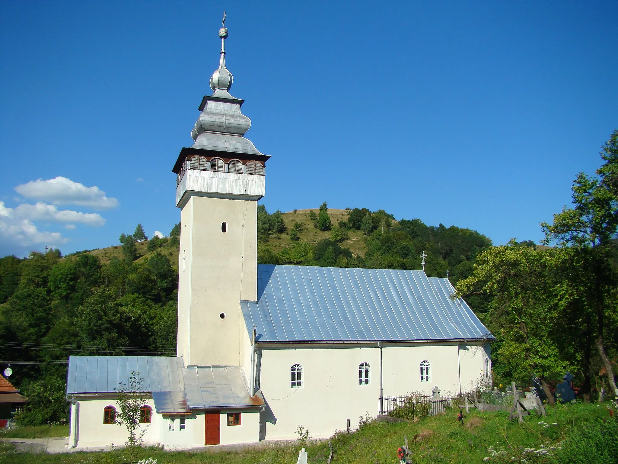 Photo showing: Church of the Transfiguration in Almașu Mare, Alba county, Romania