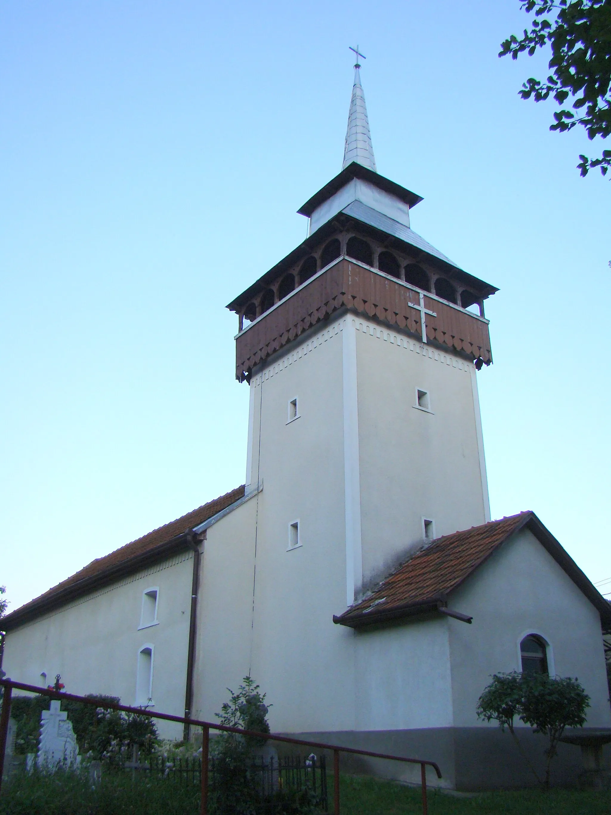 Photo showing: Orthodox church of the Pious Saint Paraskeva in Meteș, Alba county, Romania