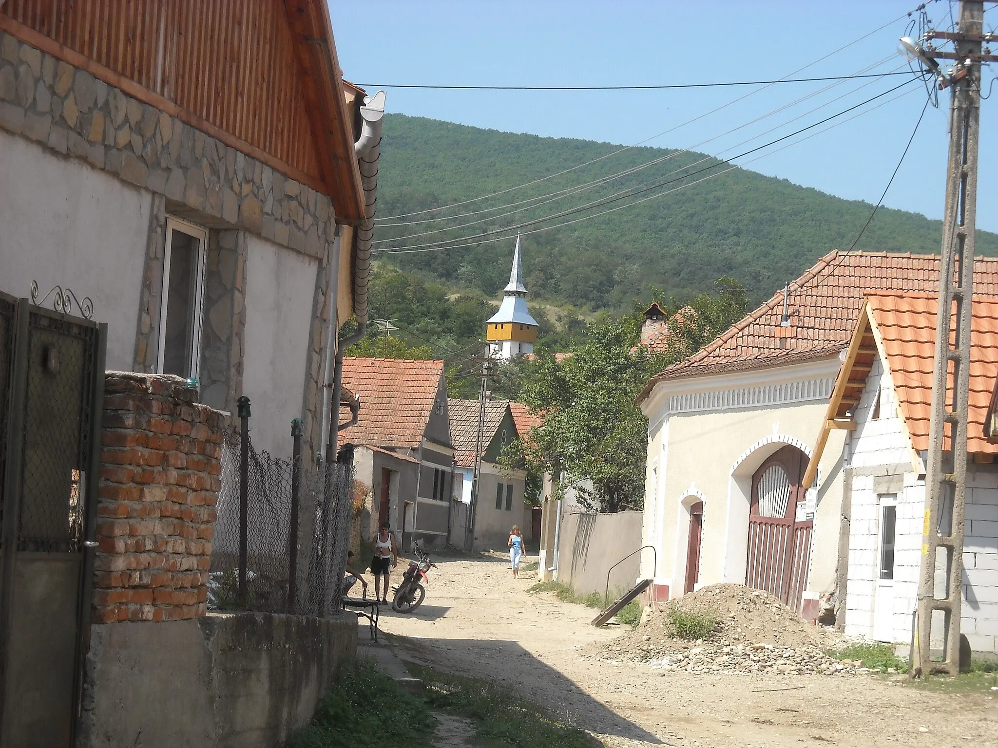 Photo showing: orthodox church in Băcăinți village, Romania