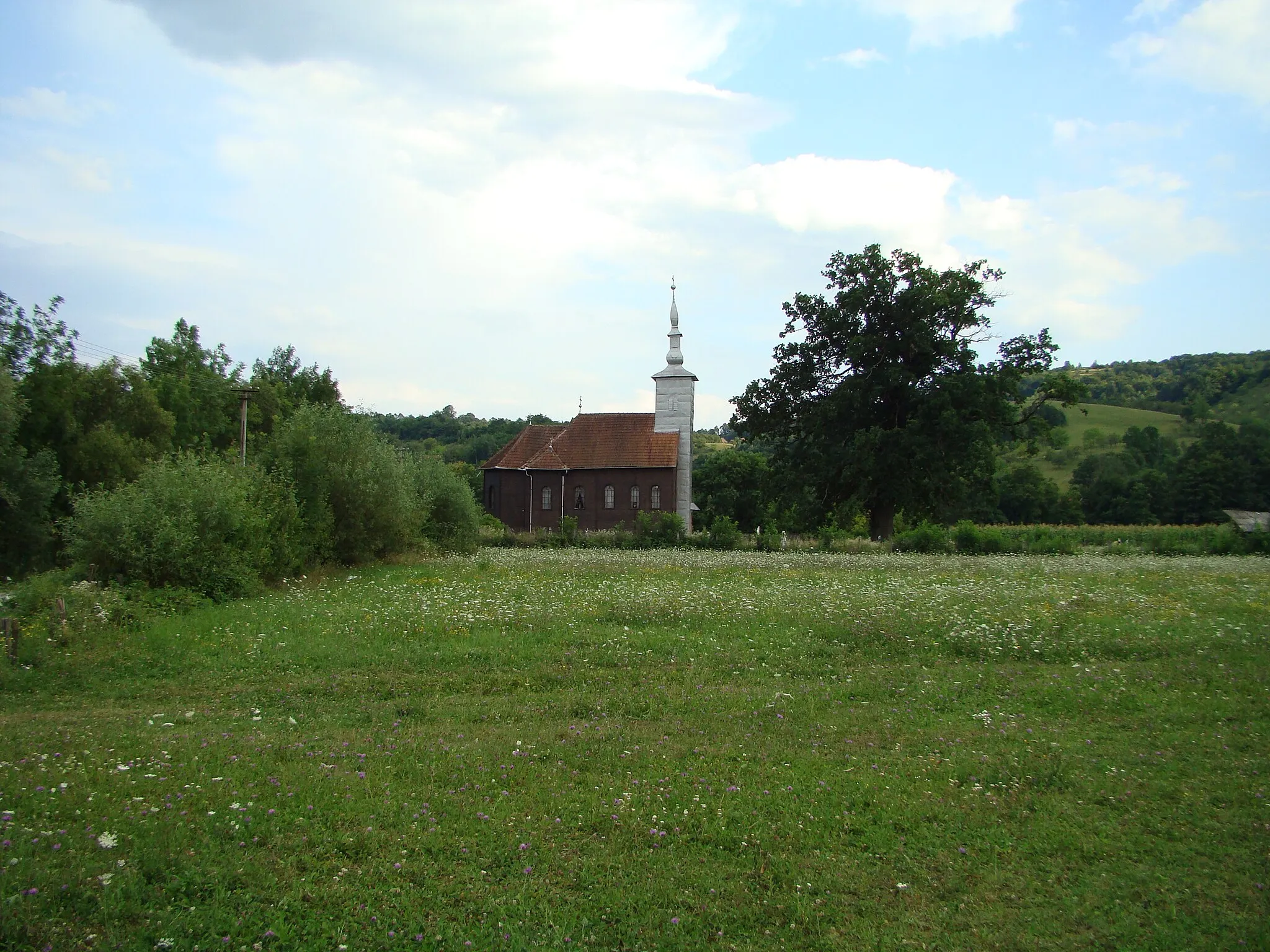 Photo showing: Biserica de lemn „Sf.Nicolae” Poienari