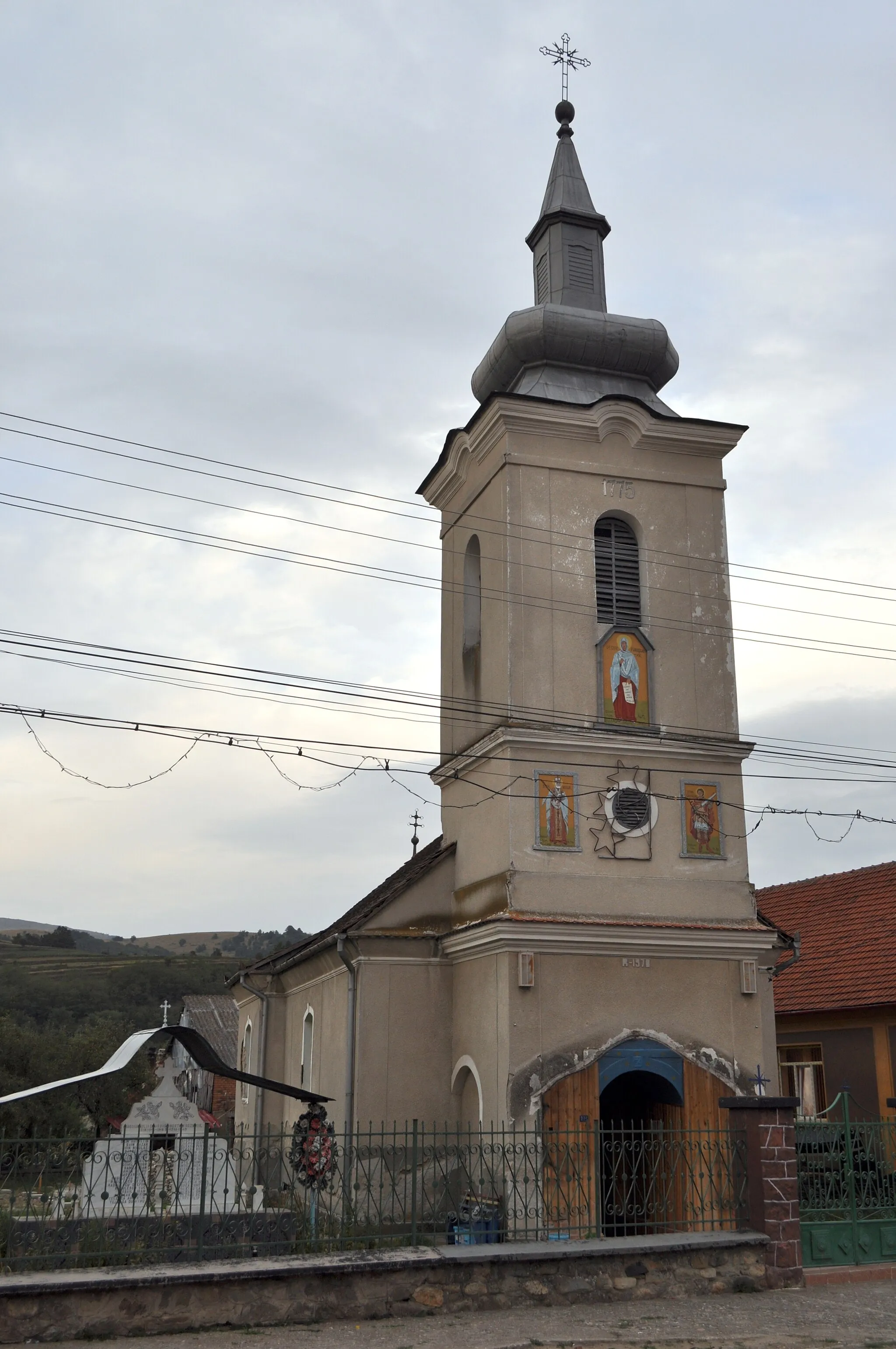 Photo showing: Biserica „Cuvioasa Paraschiva”, sat Crușovăț; comuna Cornea