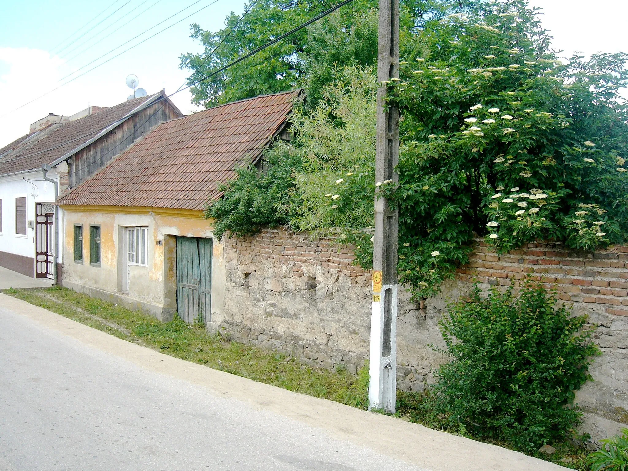 Photo showing: Casa din Sichevita, Caras in care a locuit Ion Pena intre 1936-1941