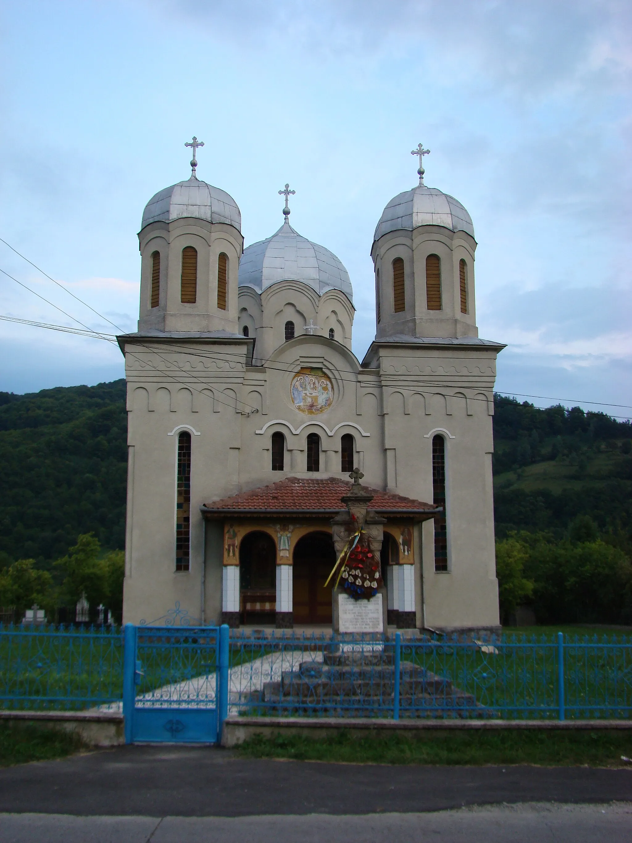 Photo showing: Biserica ortodoxă din Mihăileni, Hunedoara