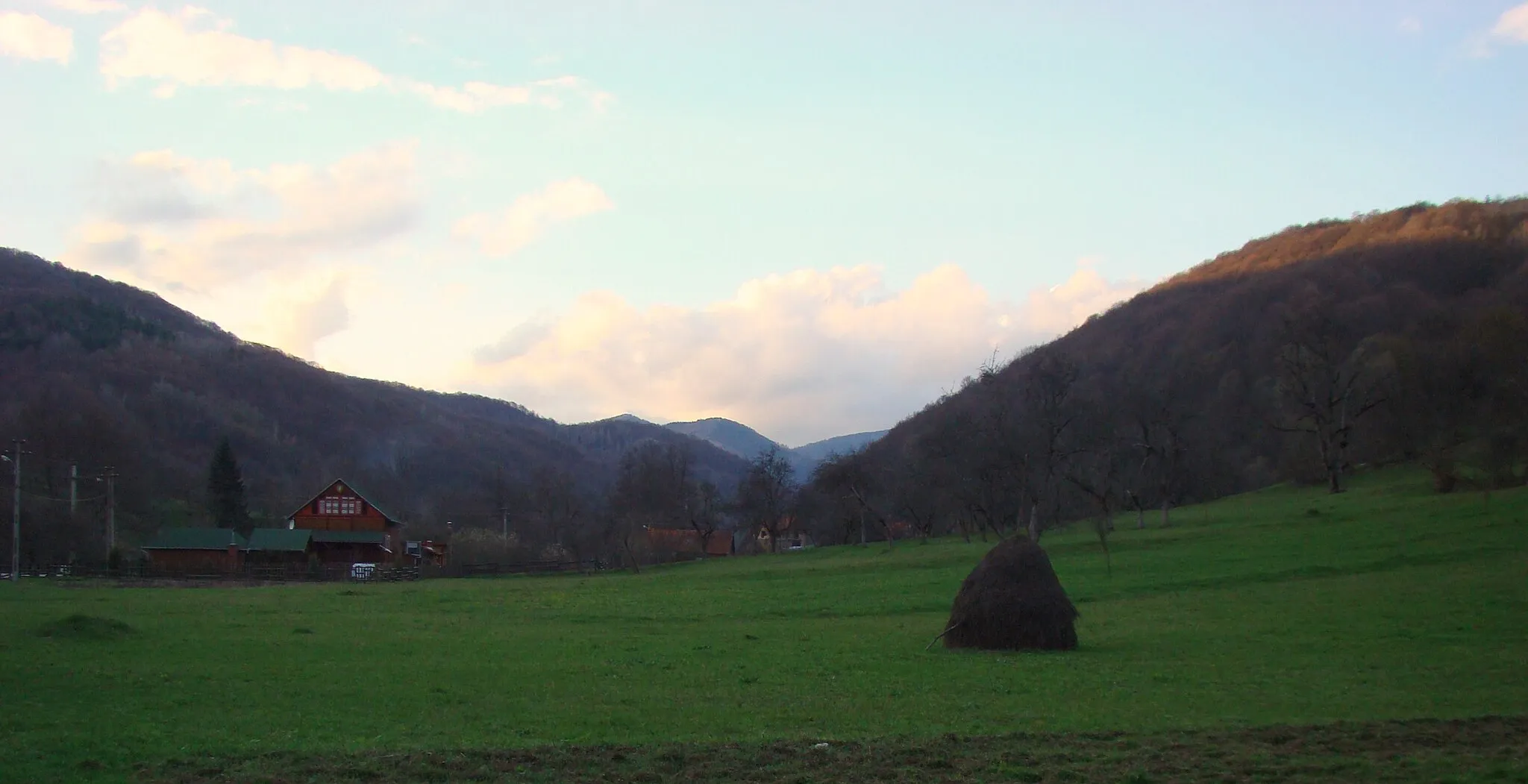 Photo showing: Bulzeștii de Jos, Hunedoara county, Romania