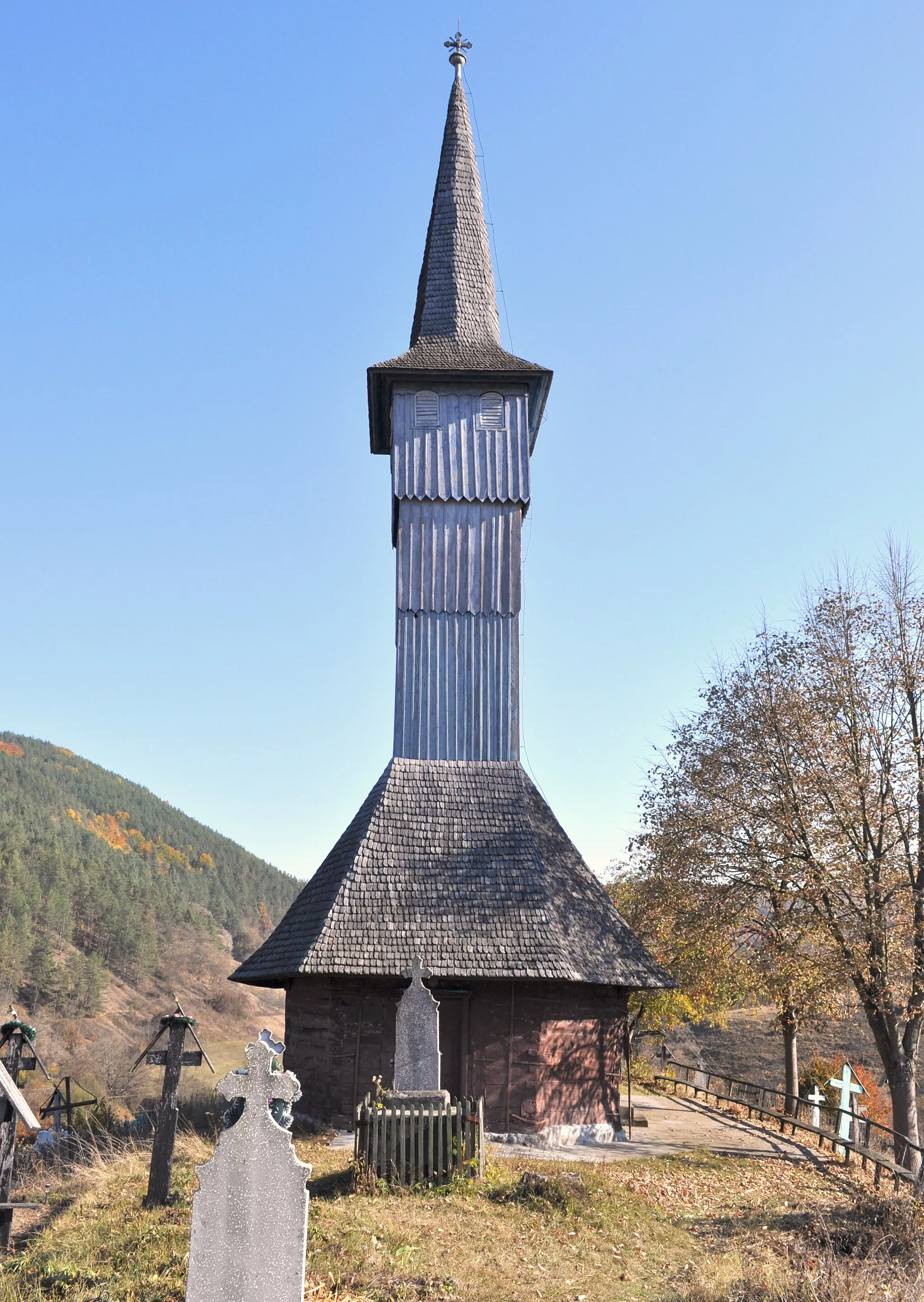 Photo showing: Biserica de lemn "Buna Vestire" din Ciungani, județul Hunedoara