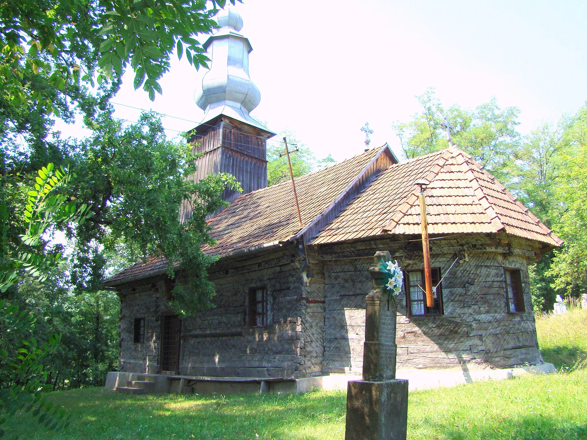 Photo showing: Biserica de lemn din Ionești-Arad