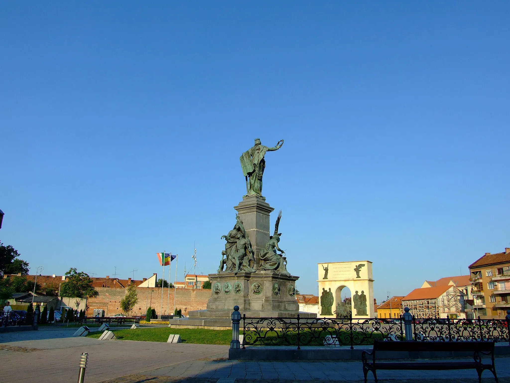 Photo showing: Monument in Arad, Romania