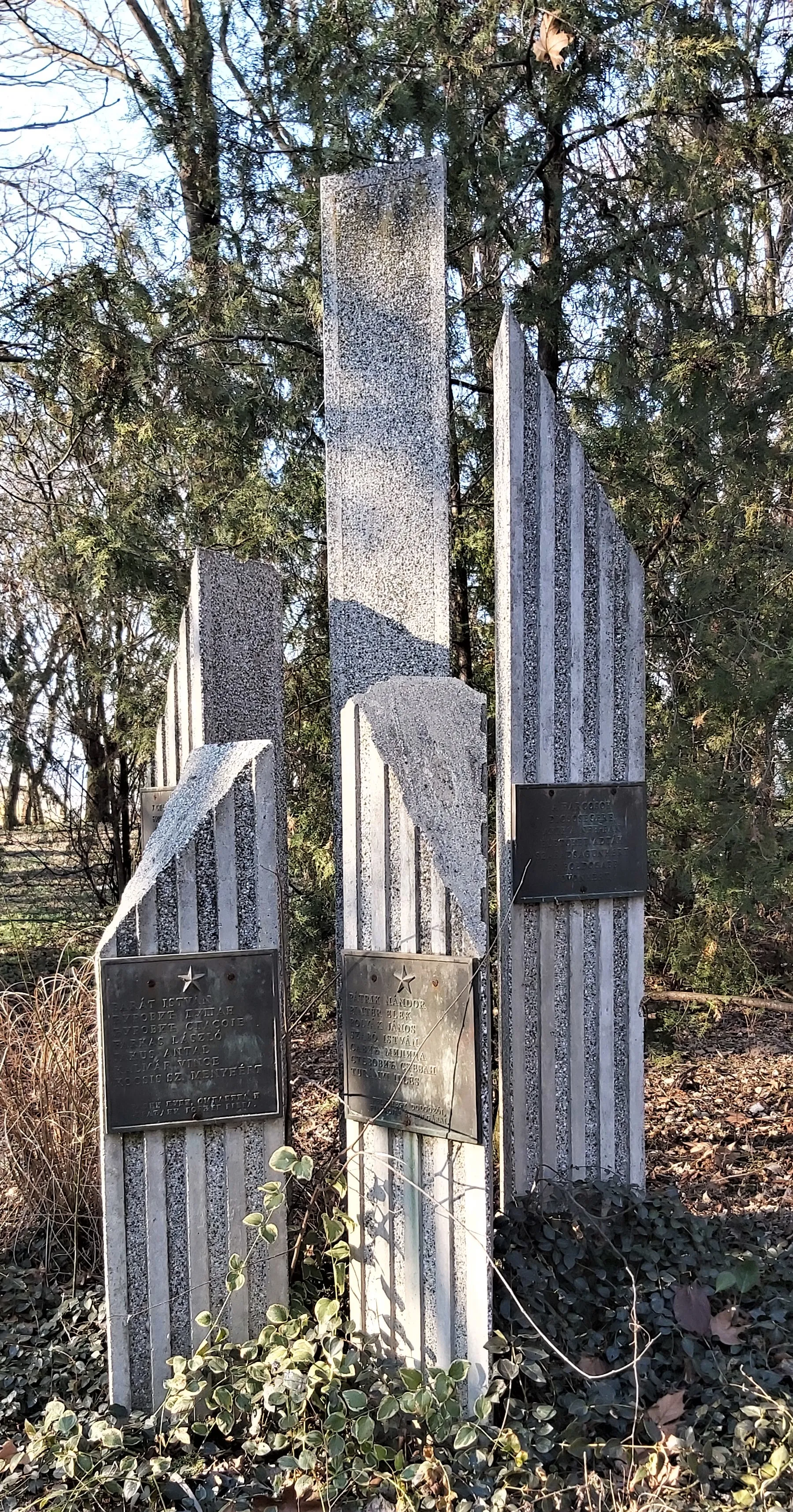 Photo showing: WWII memorial