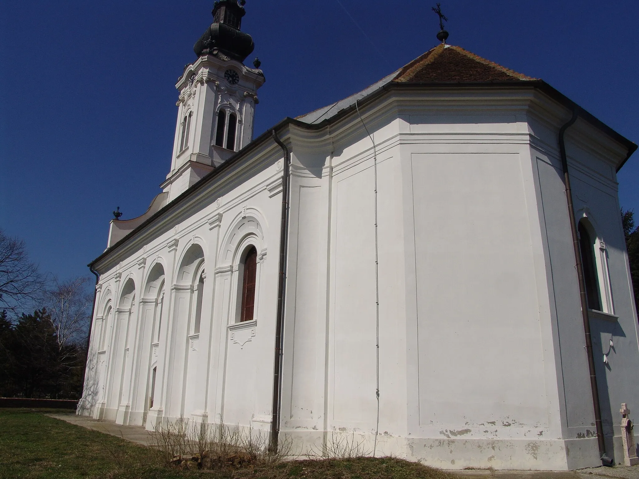 Photo showing: Serbian Orthodox church of Transfiguration of the Lord  in Elemir - southeast