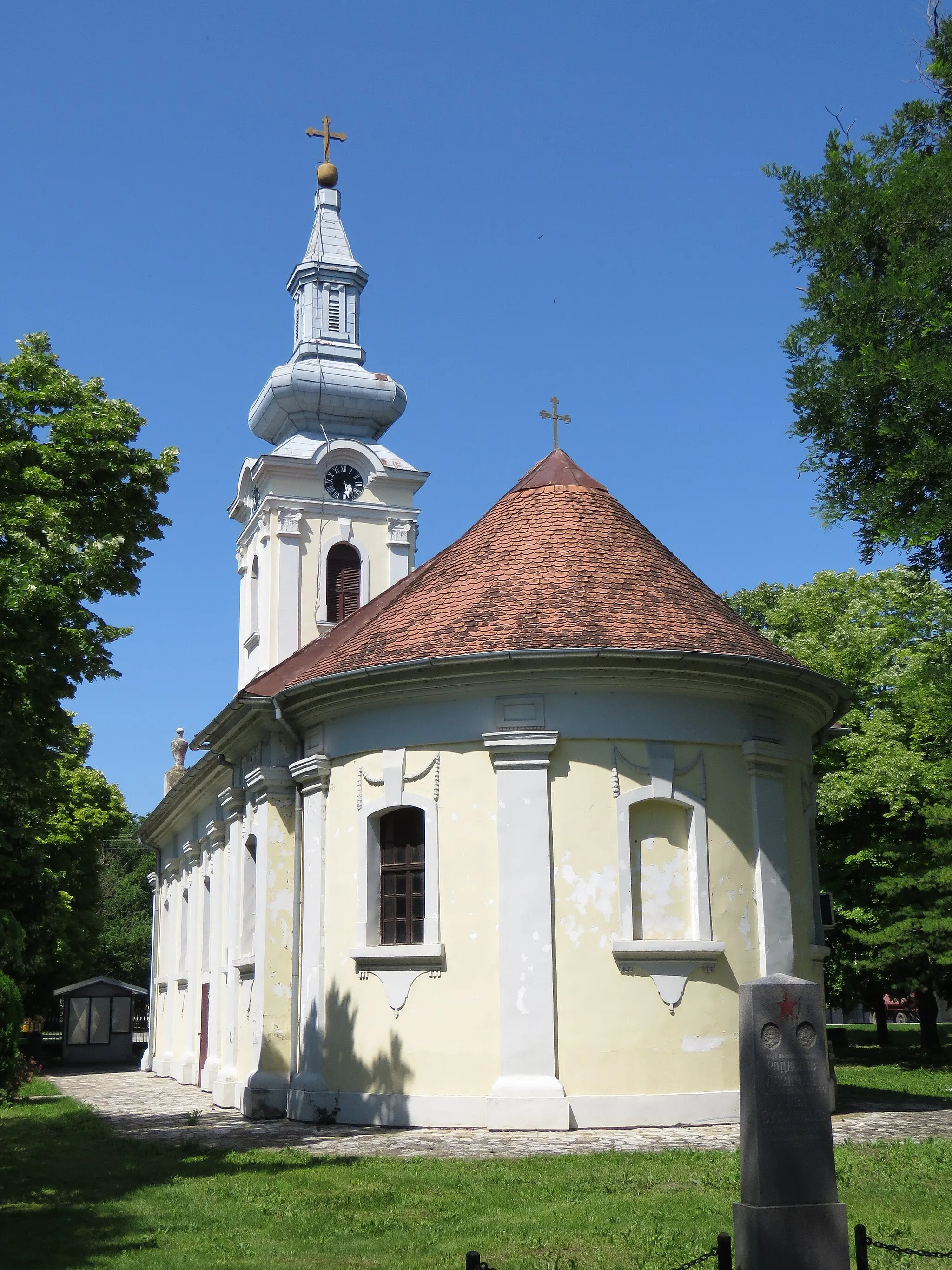 Photo showing: Church of the Annunciation of the Holy Mother in Idvor