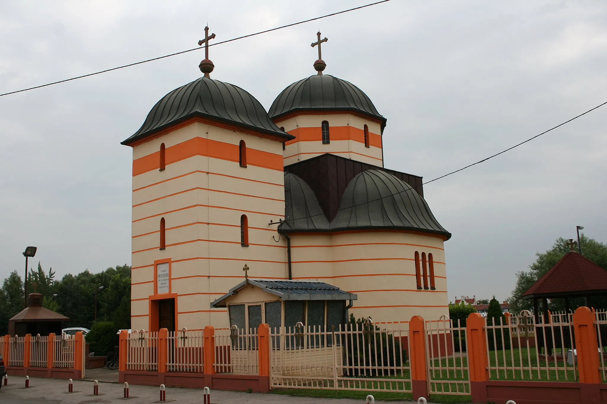 Photo showing: Crkva Prenosa moštiju Sv. Nikolaja, Mačvanska Mitrovica