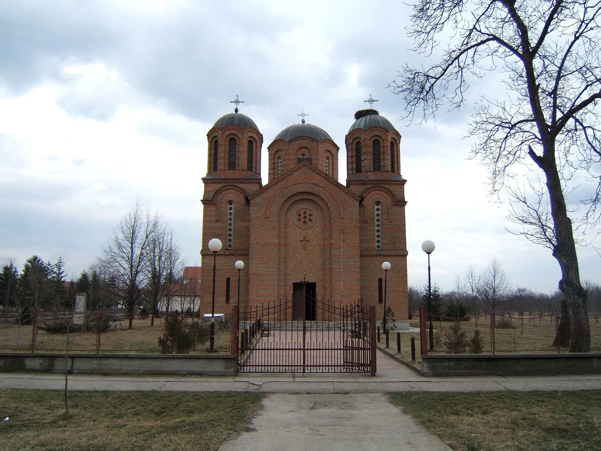 Photo showing: Serbian Orthodox church in Stajićevo