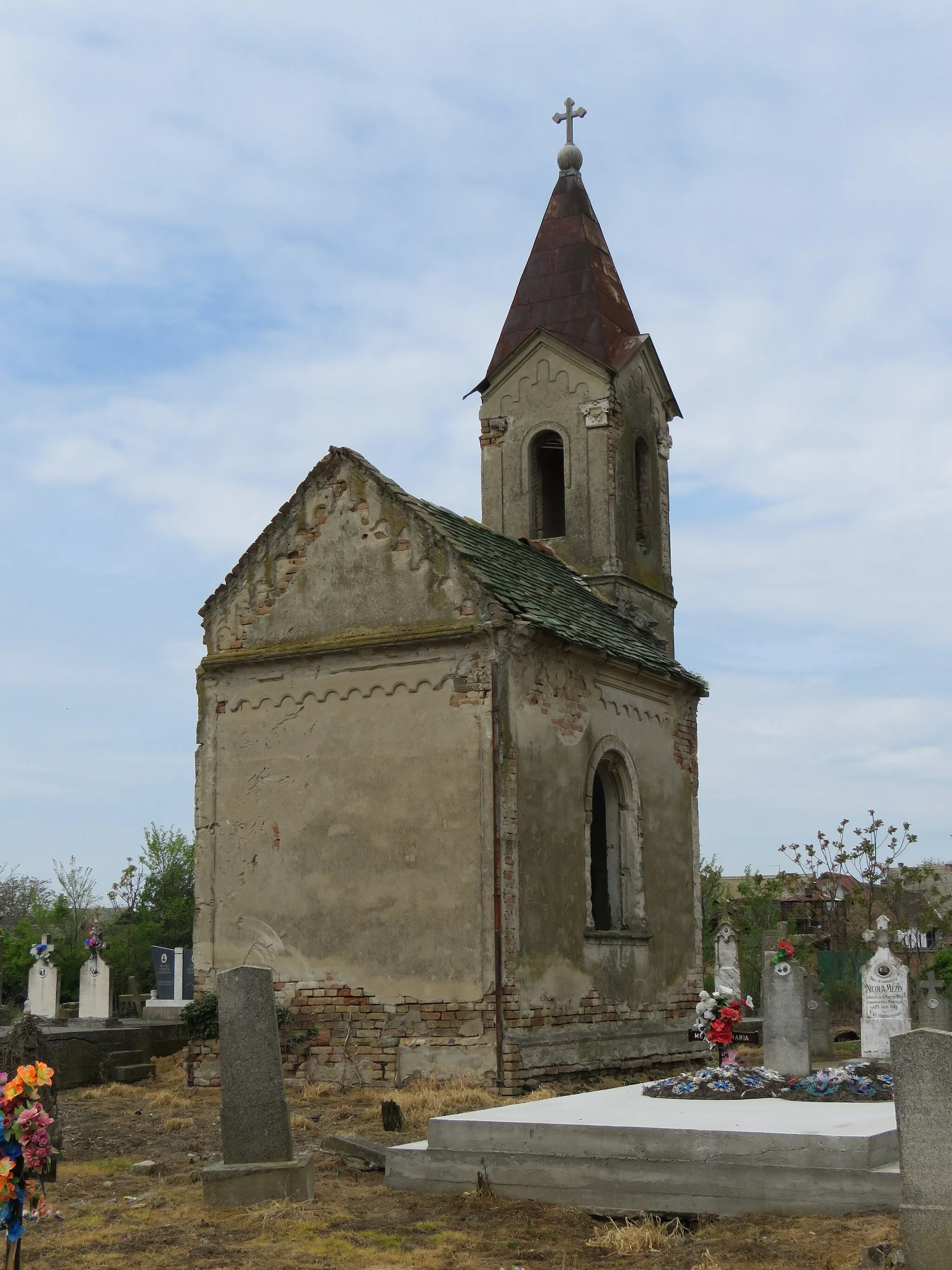 Photo showing: Cemetery in Uzdin, Serbia