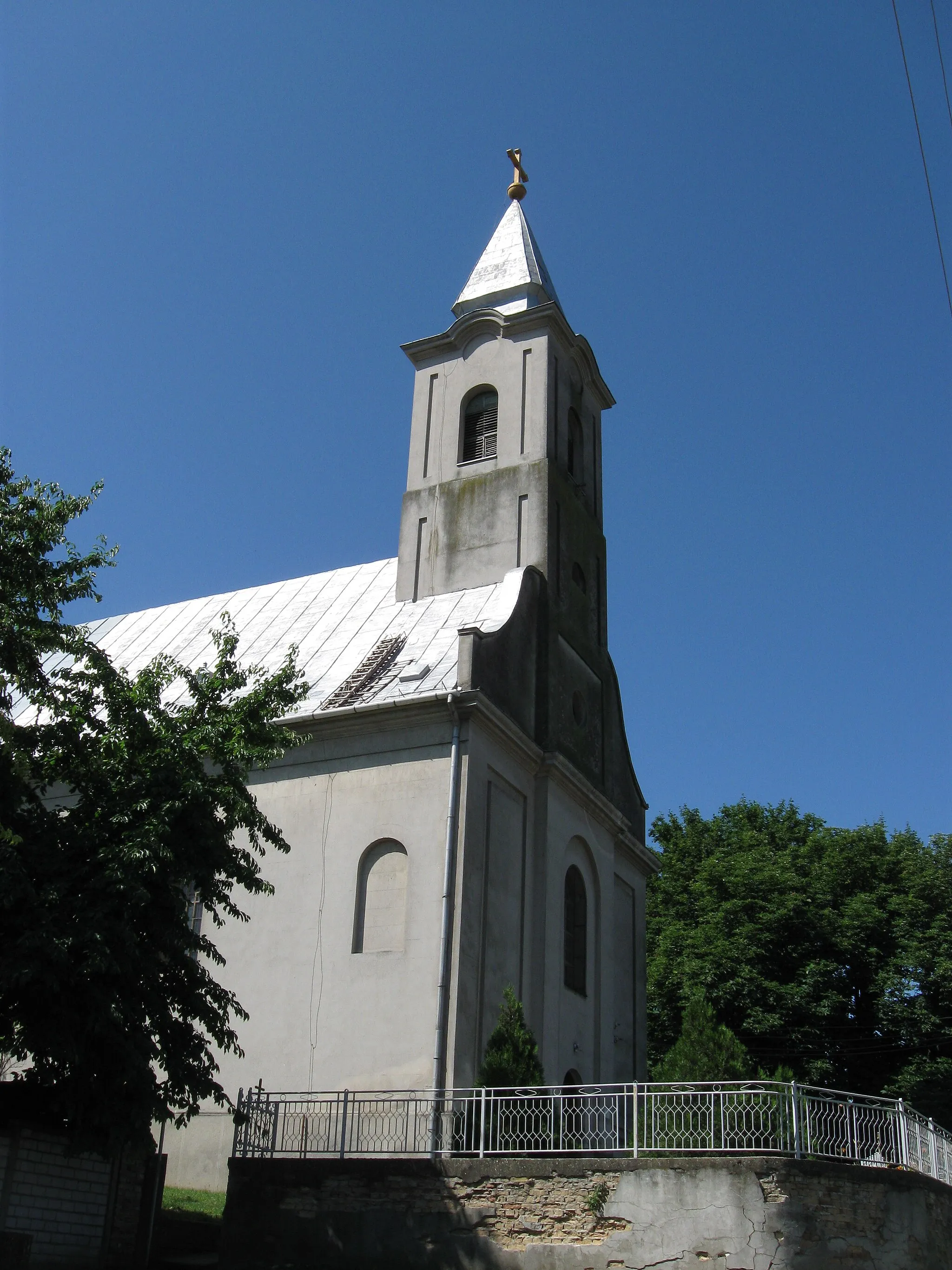 Photo showing: church