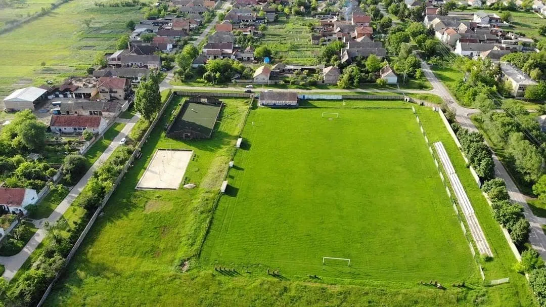 Photo showing: Stadion FK Jedinstvo Stanišić - 2019. godina