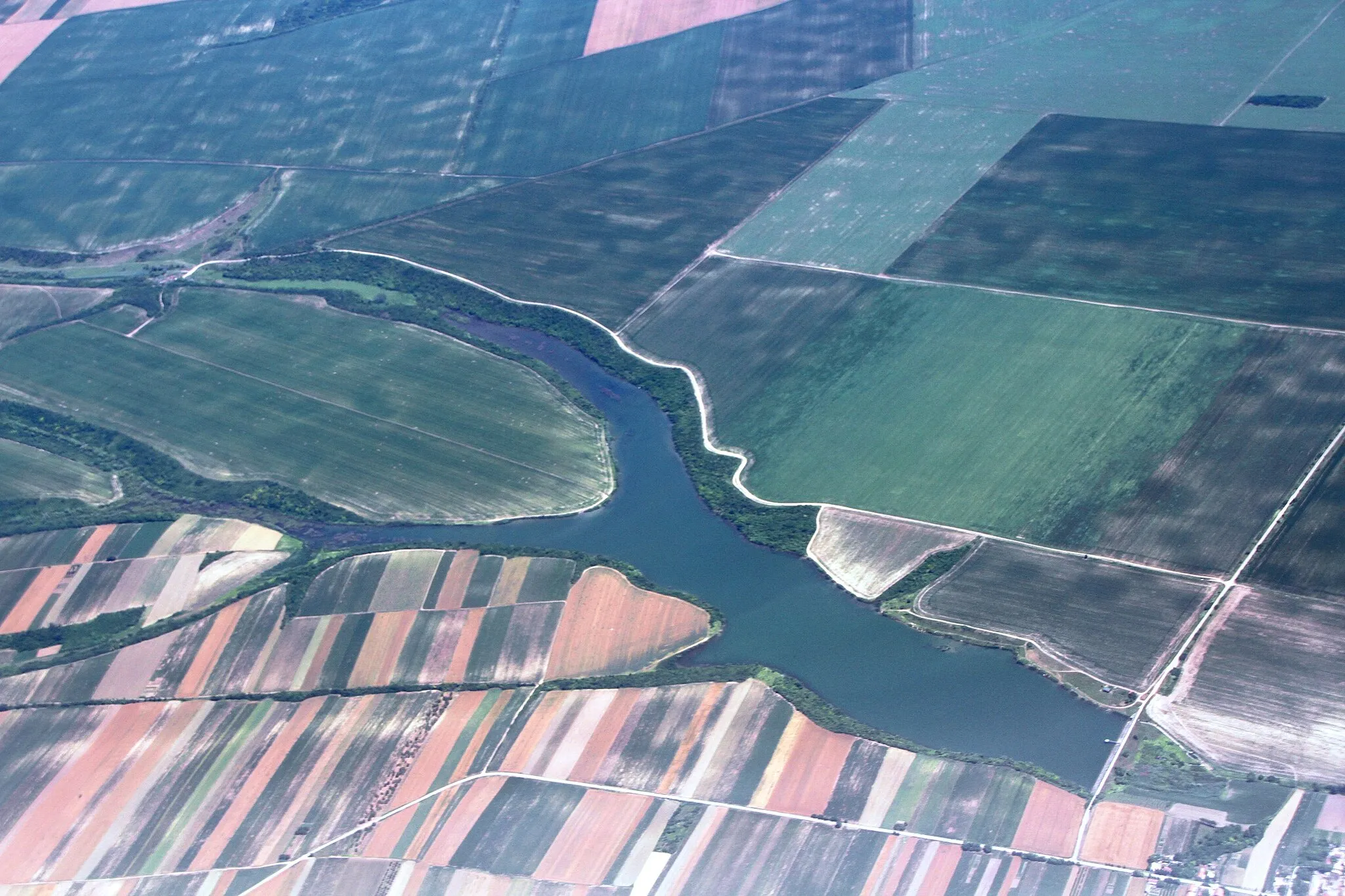 Photo showing: Aerial view from the west towards east, of Syrmia County in northern Serbia