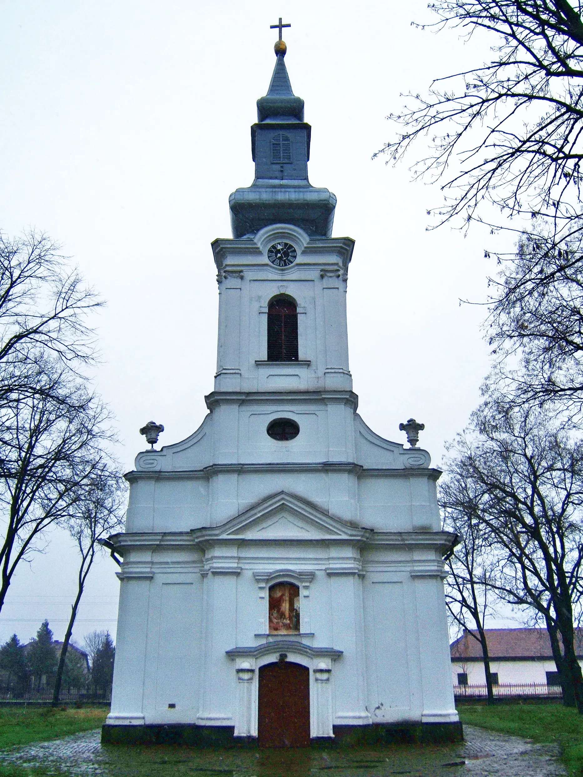 Photo showing: Serbian Orthodox church in Botoš - western facade