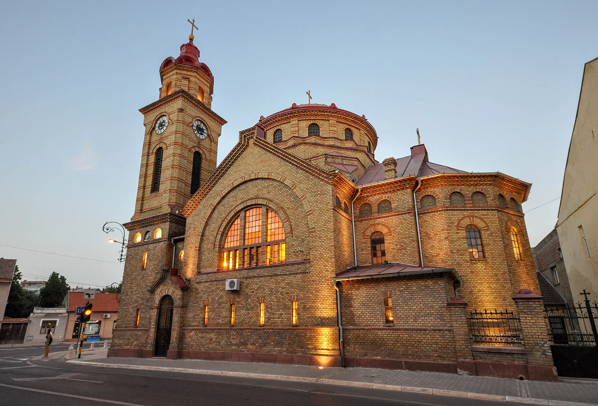 Photo showing: The Romanian Orthodox Cathedral (Romanian: Catedrala Înălțarea Domnului din Vârșeț) is a cathedral in Vršac, Vojvodina, Serbia, consecrated in 1912