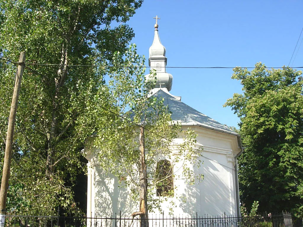 Photo showing: The Orthodox church in Kusić.