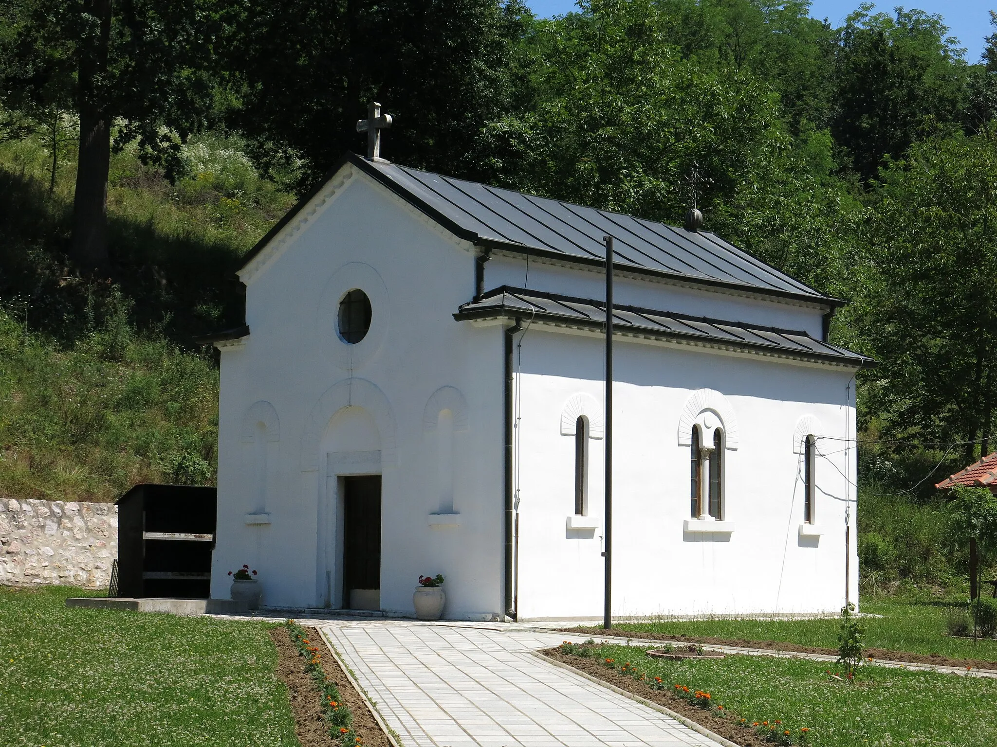 Photo showing: Ćelije, Church of Saint George