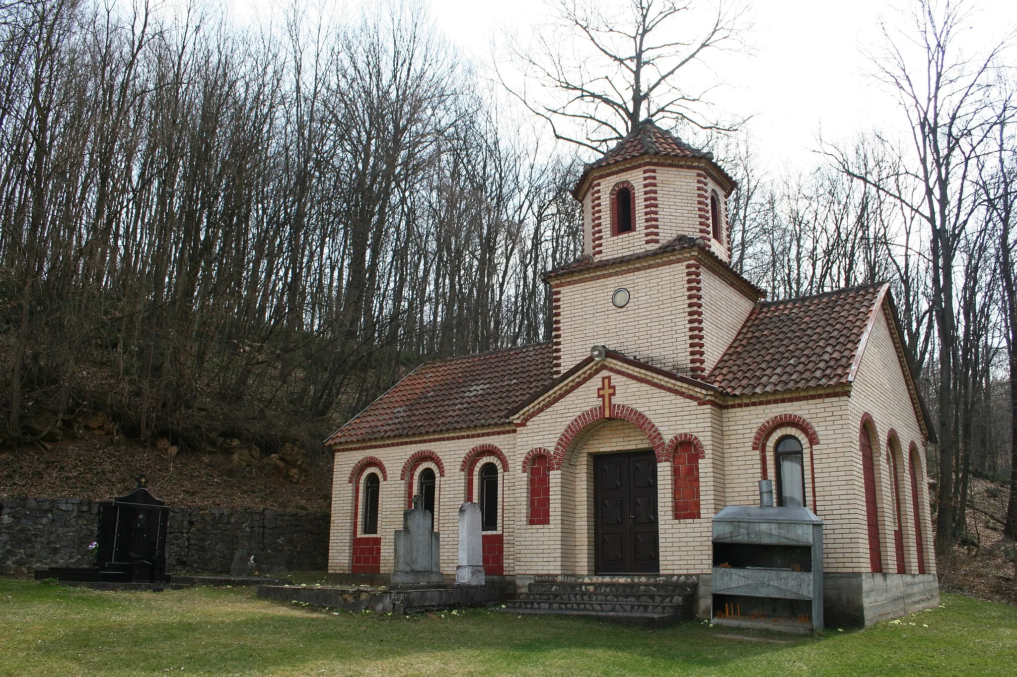 Photo showing: Manastir Dokmir