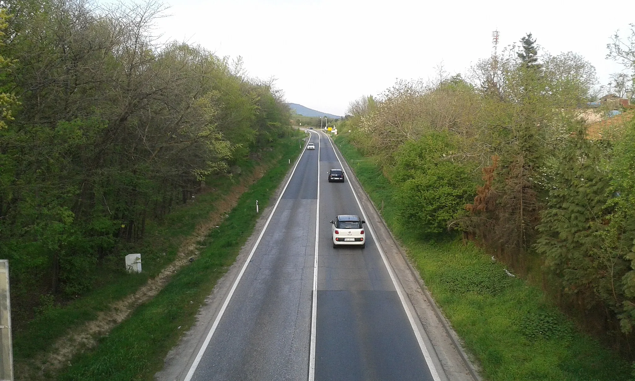 Photo showing: Deo Ibarske magistrale pri prolasku kroz Lipovicu.