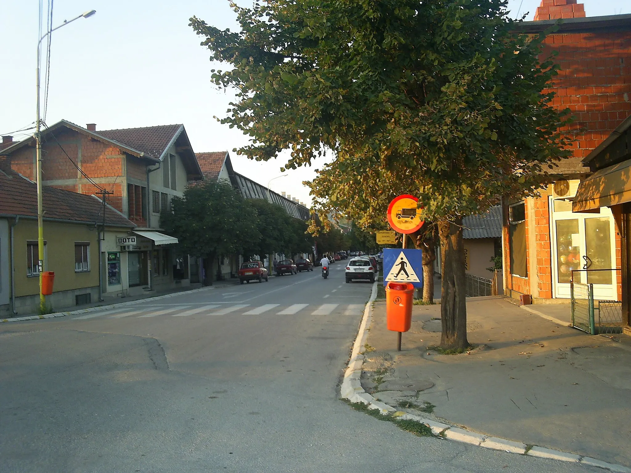 Photo showing: Улица Краља Петра I у Баточини