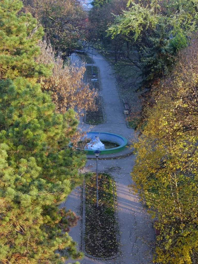 Photo showing: Парк у центру Смедеревске Паланке