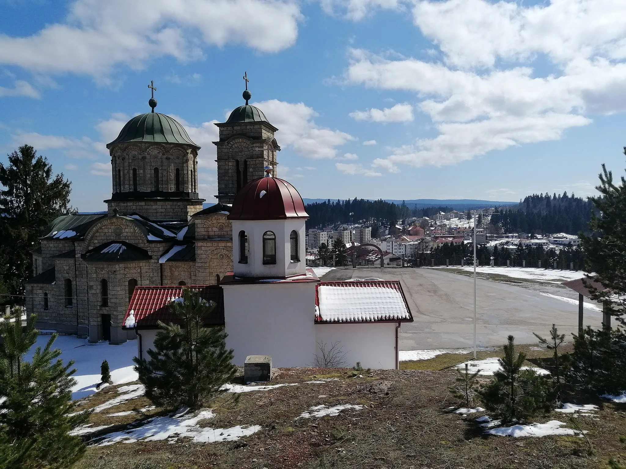 Photo showing: Хан Пијесак