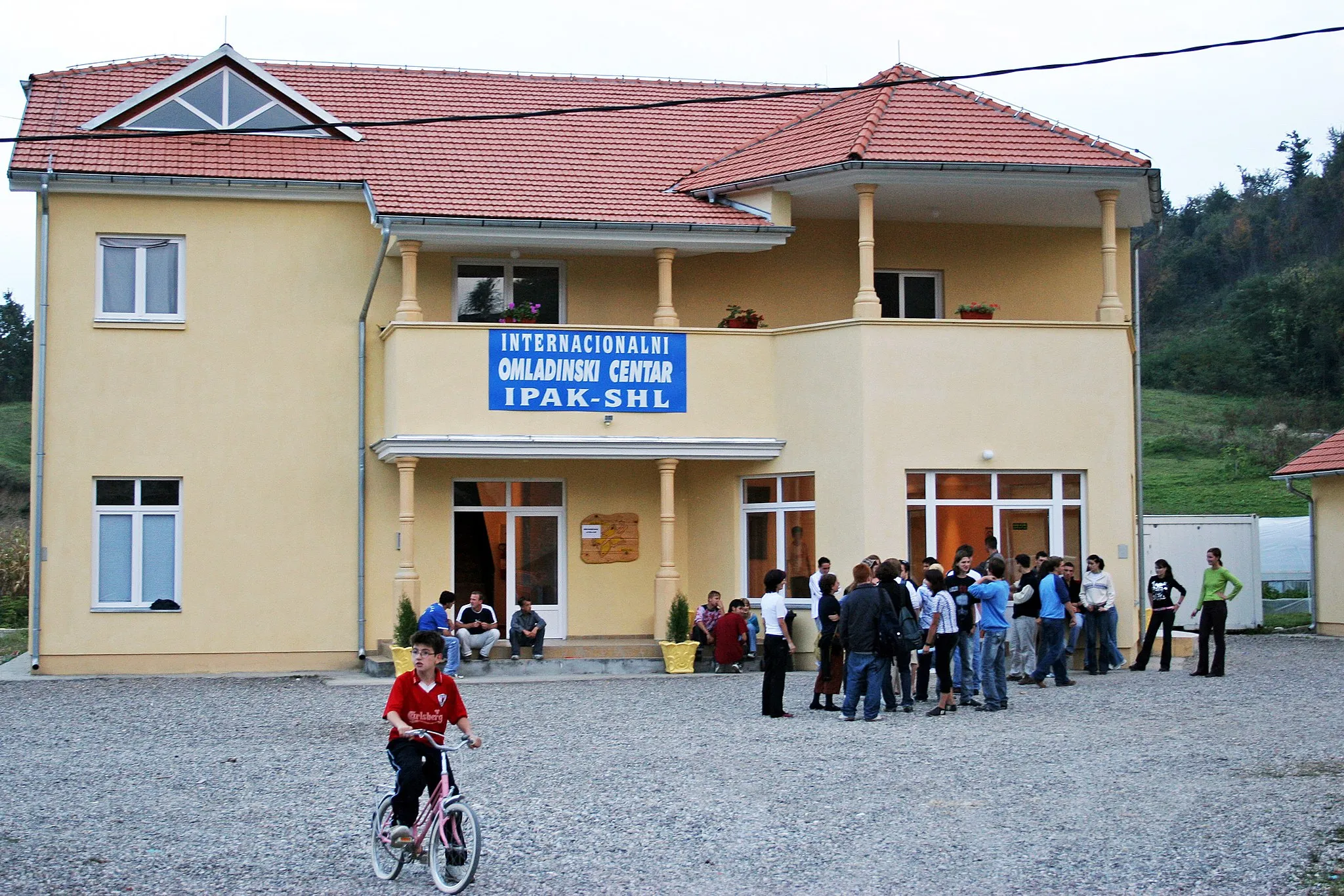 Photo showing: Jugend und Ausbildungszentrum von Schüler Helfen Leben in Križevići