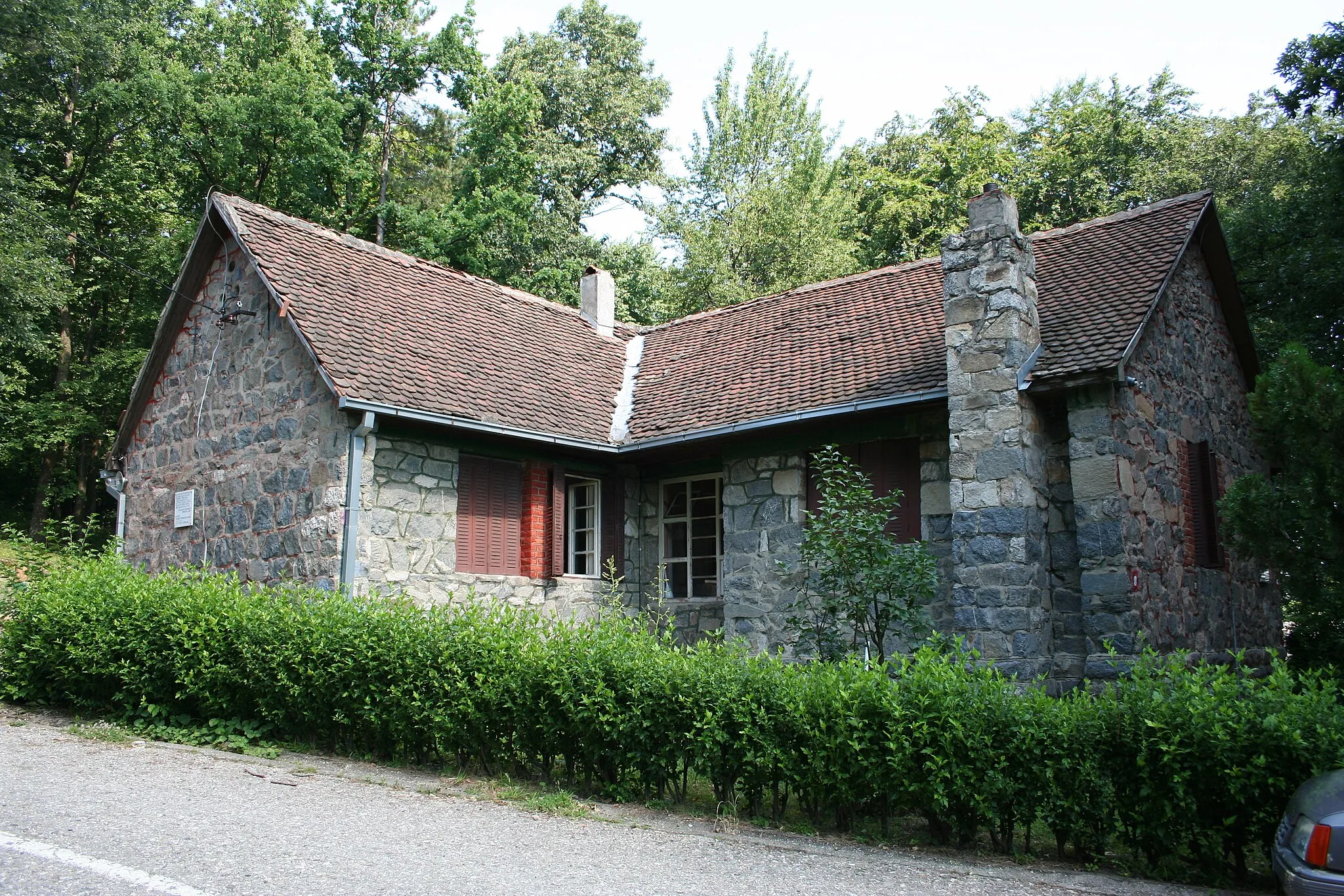 Photo showing: Planinarski dom na Ceru