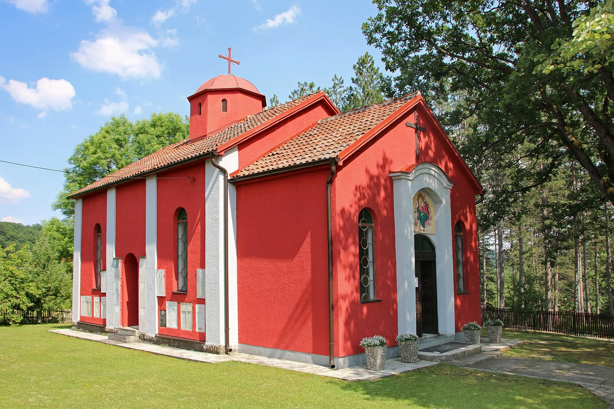 Photo showing: The Church of Saint Elijah in Kamenica (village Družetići), Gornji Milanovac, 2021