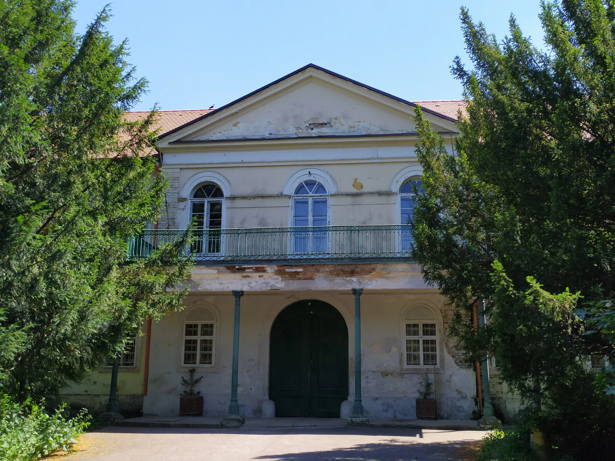 Photo showing: Malinovo (okr. Senec), Apponyiho kaštieľ; hlavné priečelie