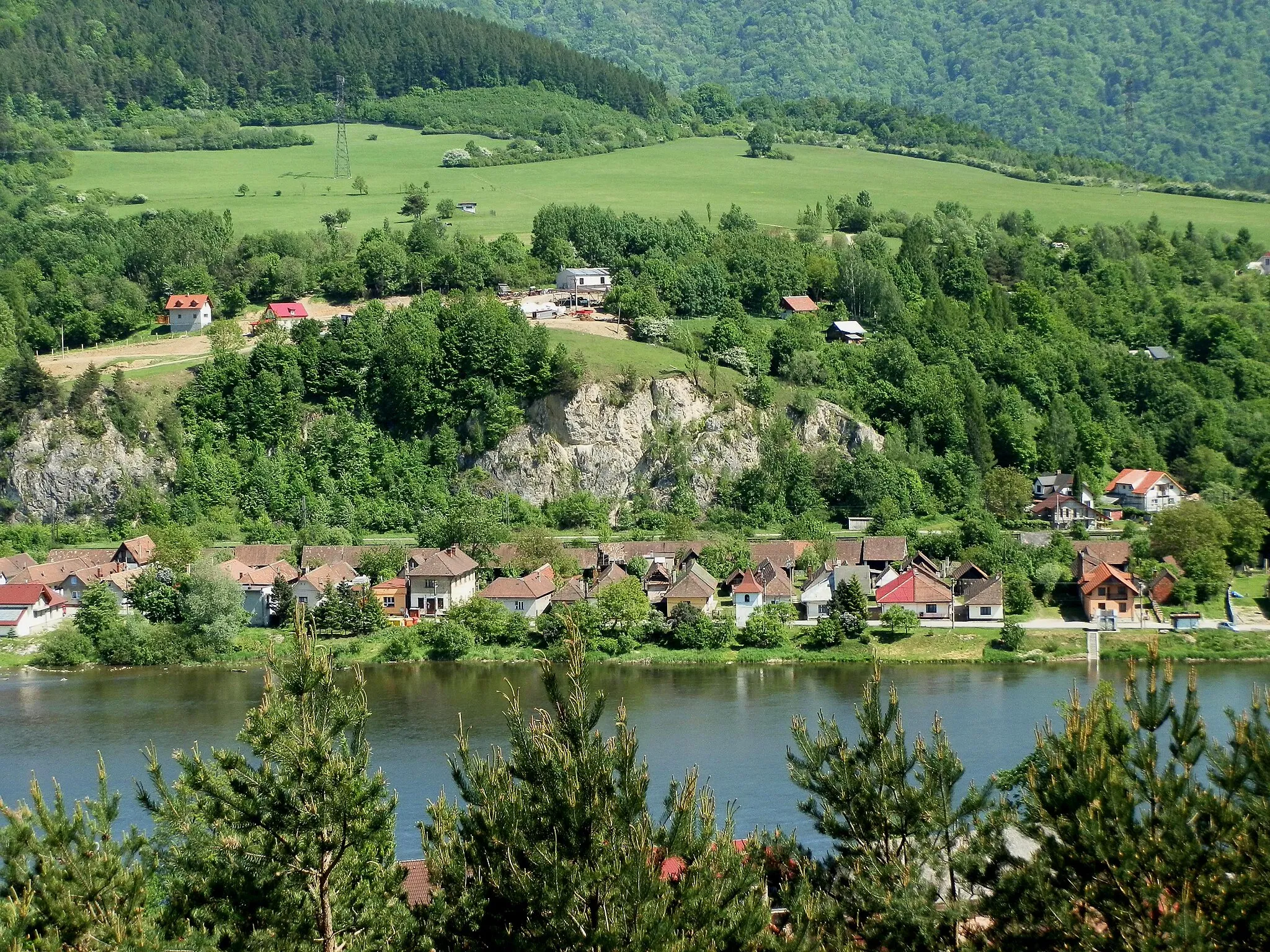 Photo showing: Nezbudská Lúčka