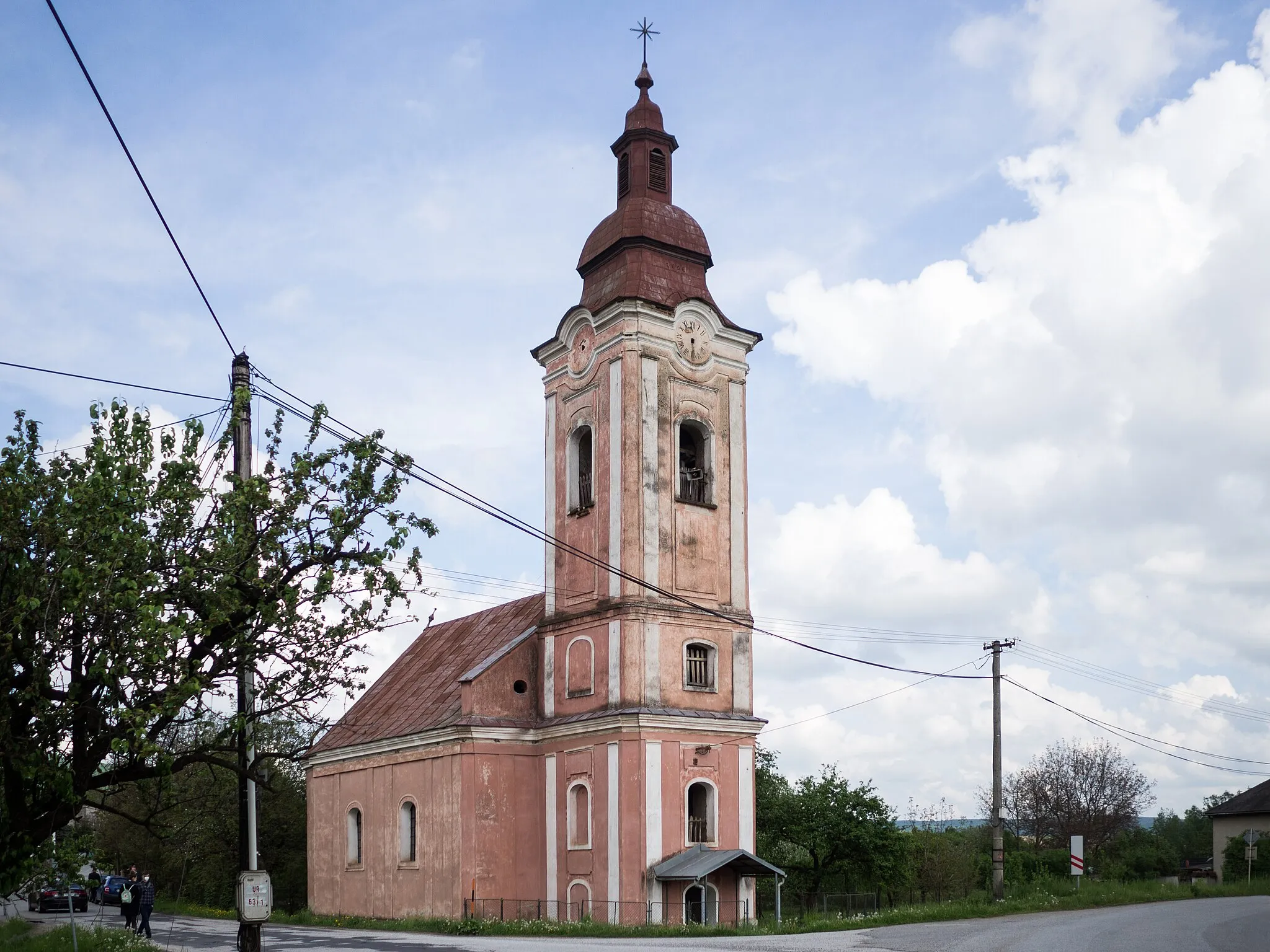 Photo showing: Lutheran Church in Gemerské Teplice, Slovakia. Classical building from 1786.