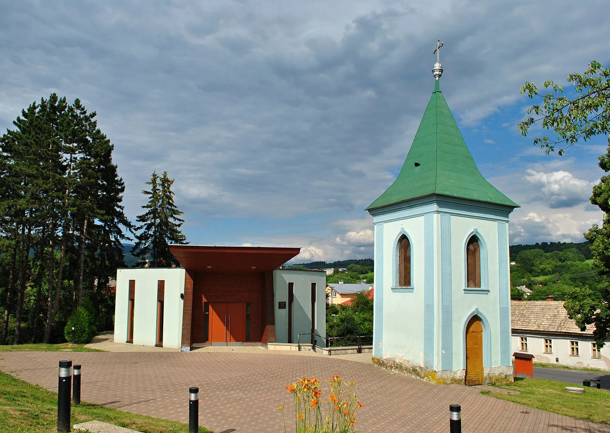 Photo showing: Kynceľová, district of Banská Bystrica - church with bell-tower