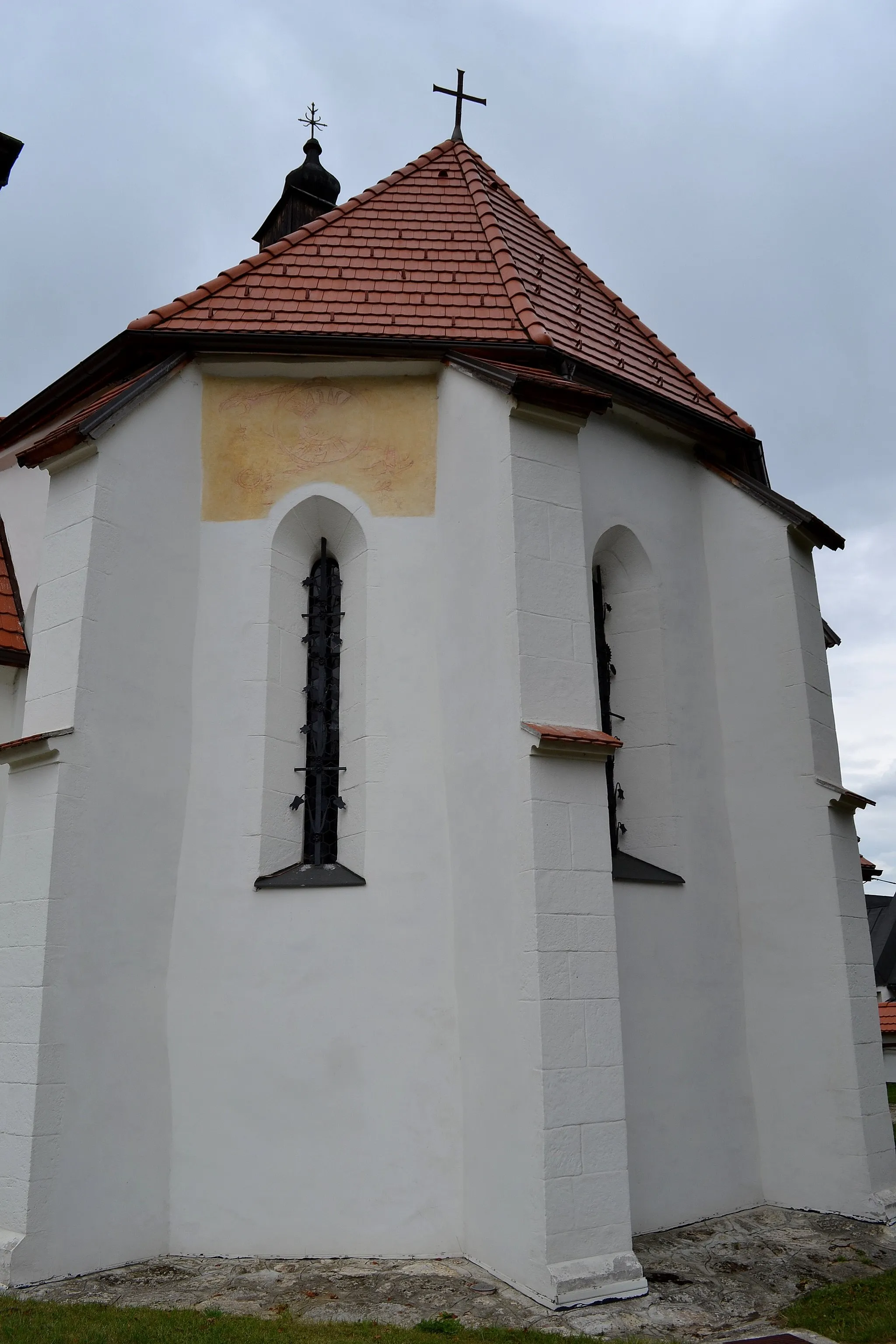 Photo showing: Liptovské Sliače (okr. Ružomberok), Kostol svätých Šimona a Júdu; prebytérium