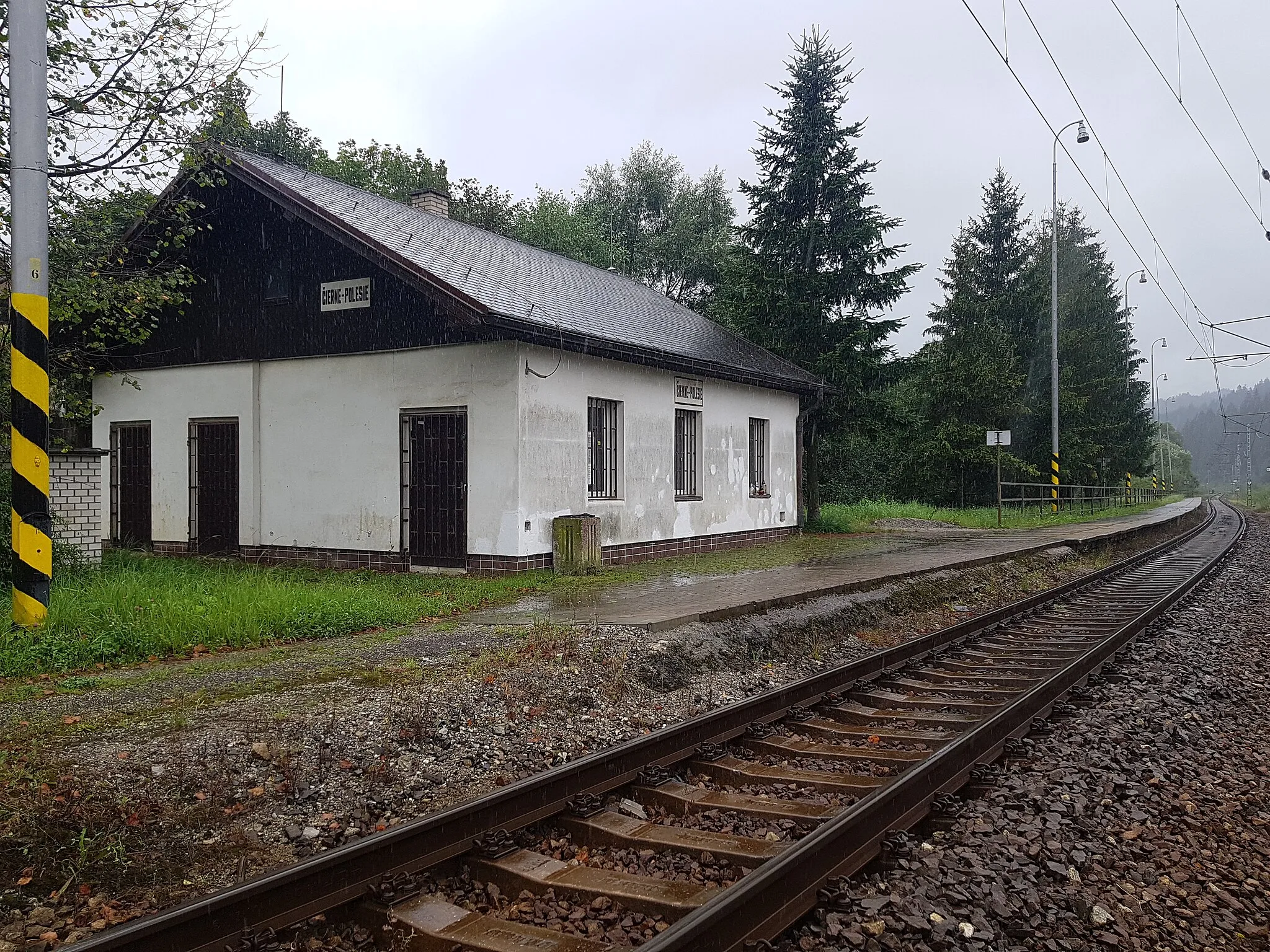 Photo showing: Čierne-Polesie train stop