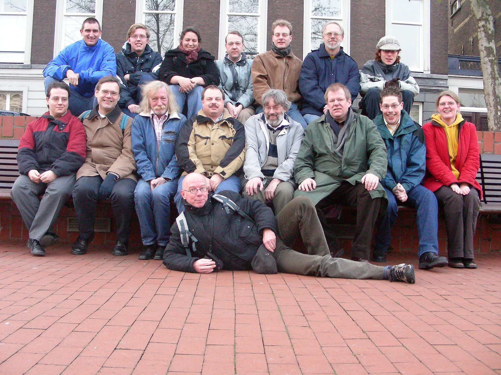Photo showing: groepsfoto wikimeet rotterdam 7 januari 2006