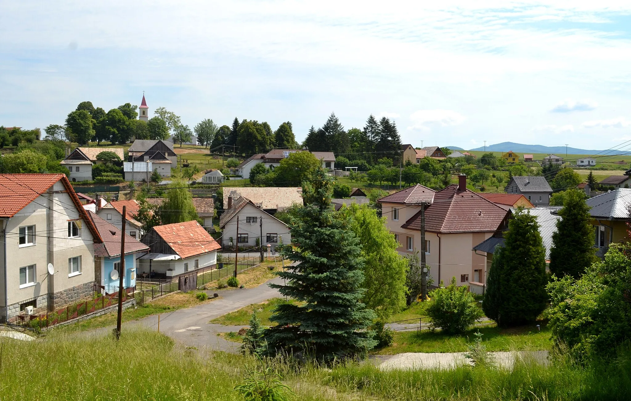 Photo showing: Obec Dubové