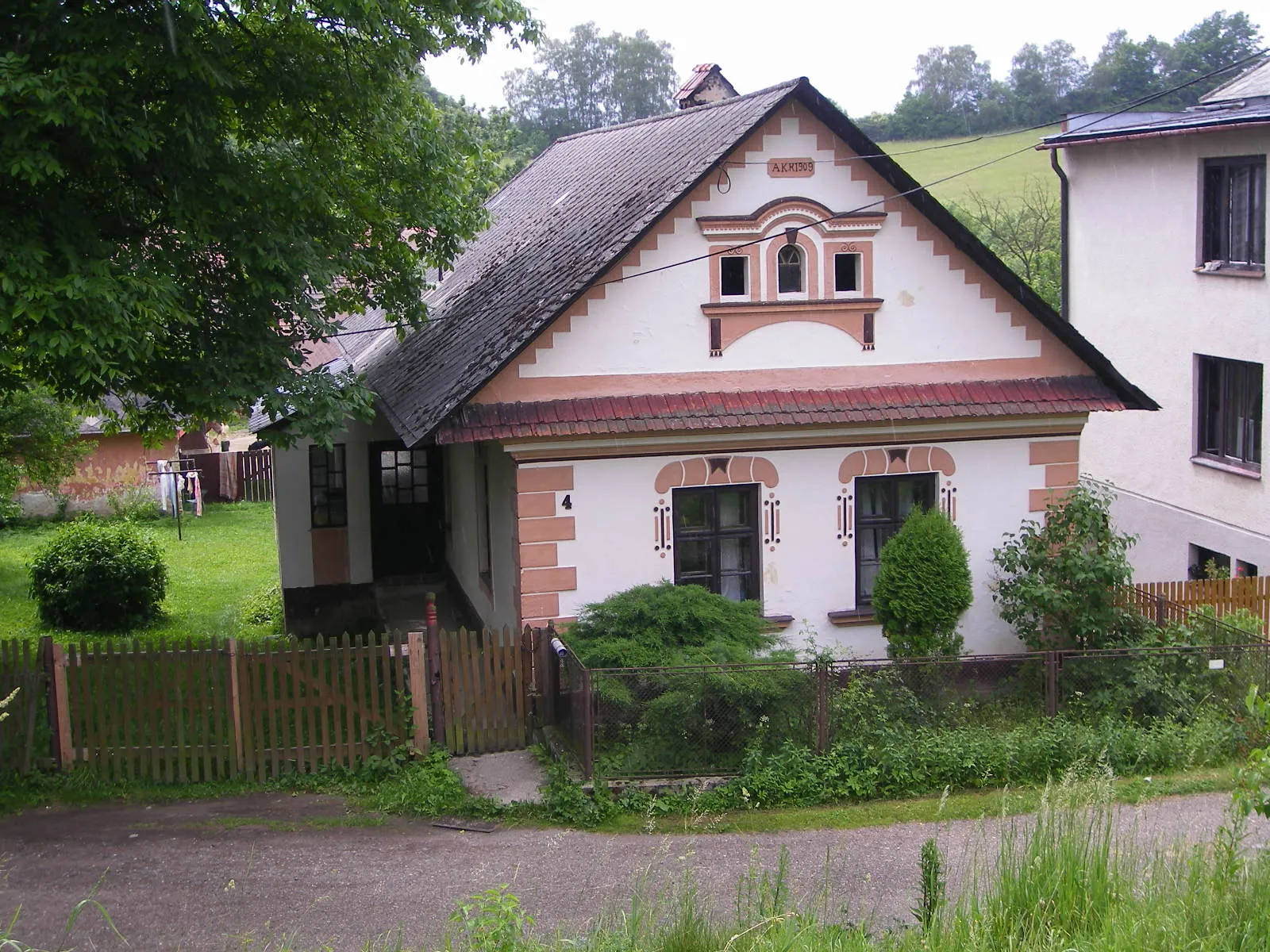 Photo showing: Dolný Kalník - traditional house built in 1909