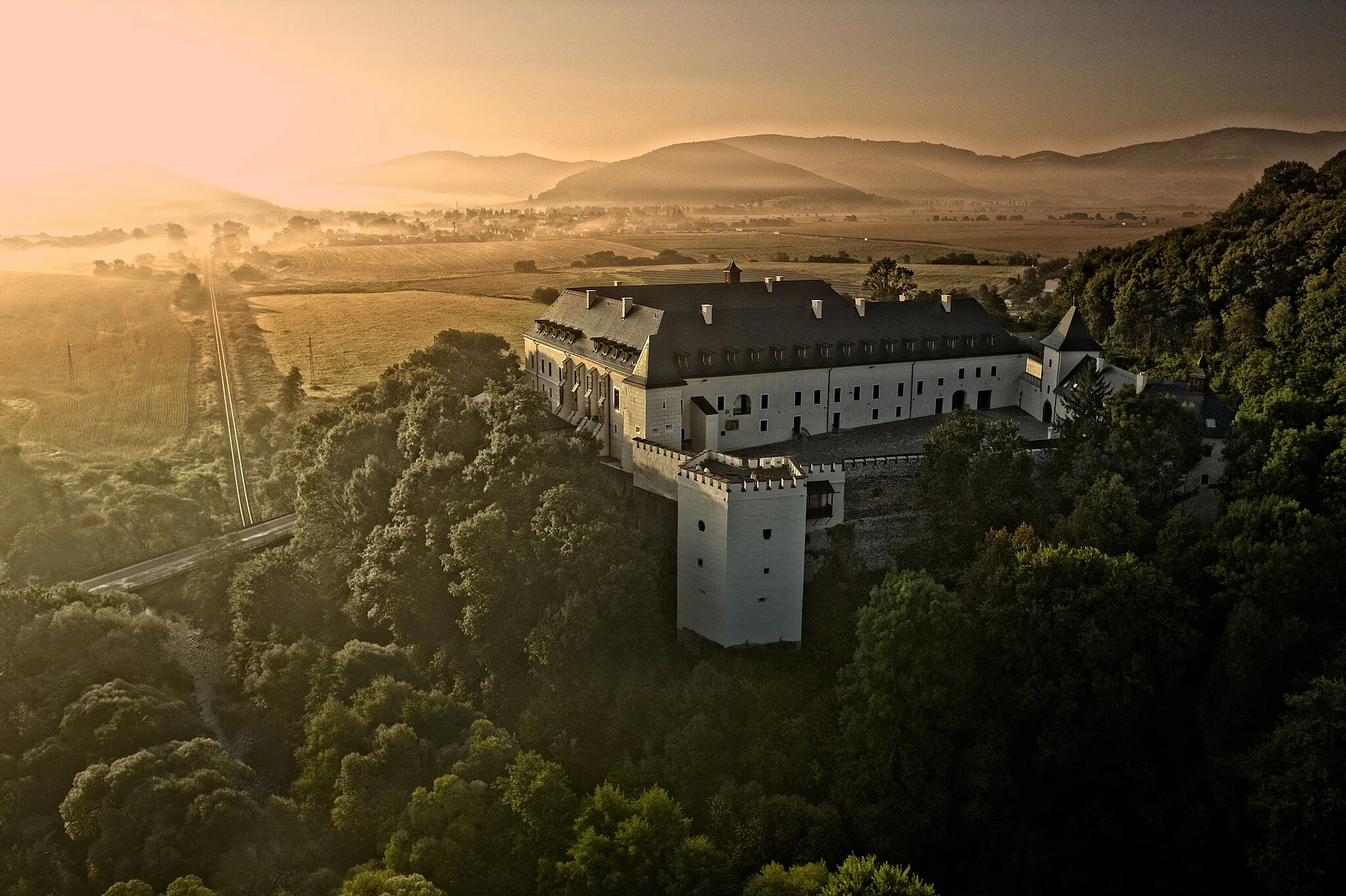 Photo showing: Hotel The Grand Vígľaš