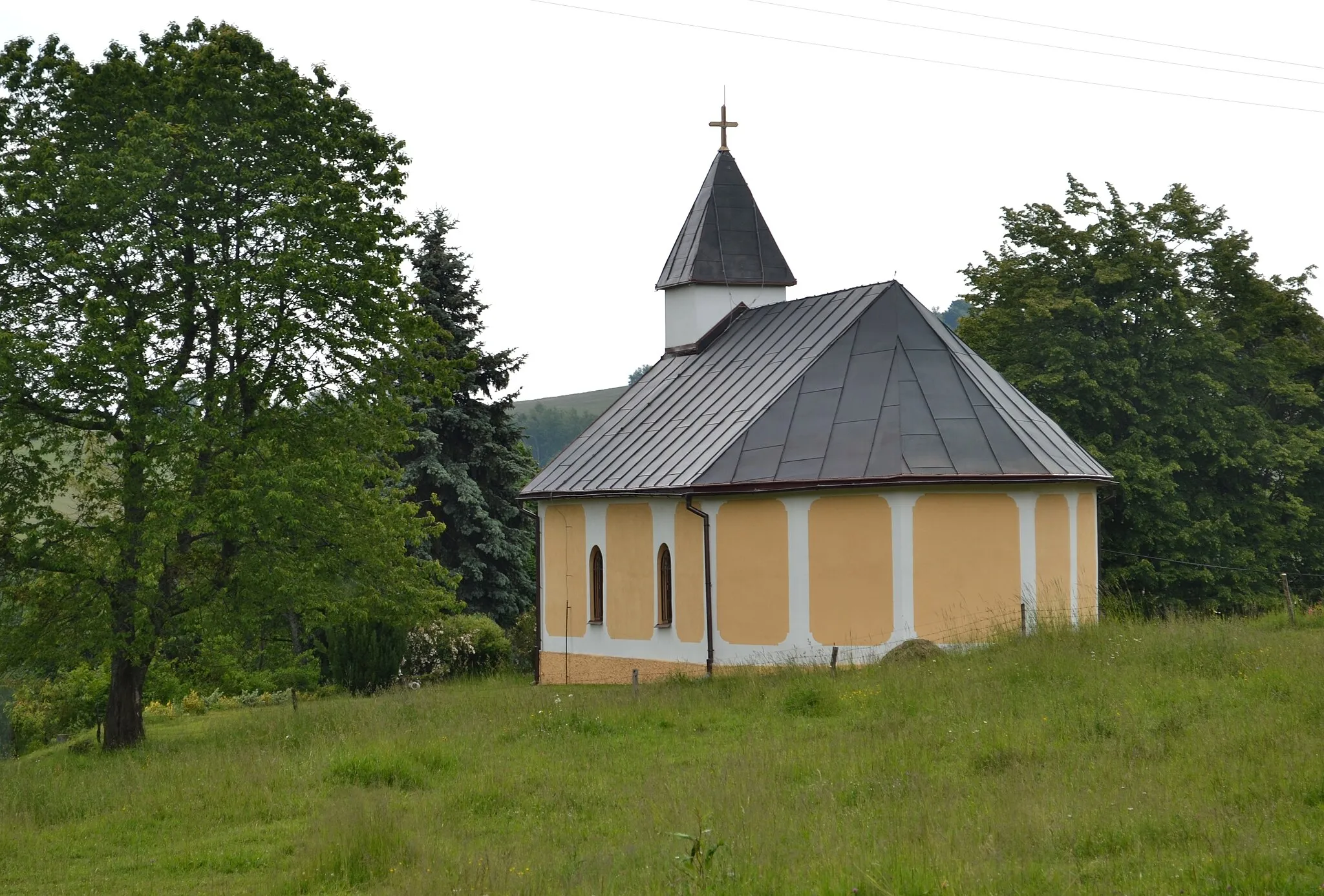 Photo showing: Rímskokatolícka kaplnka Krista Kráľa v obci Ďubákovo