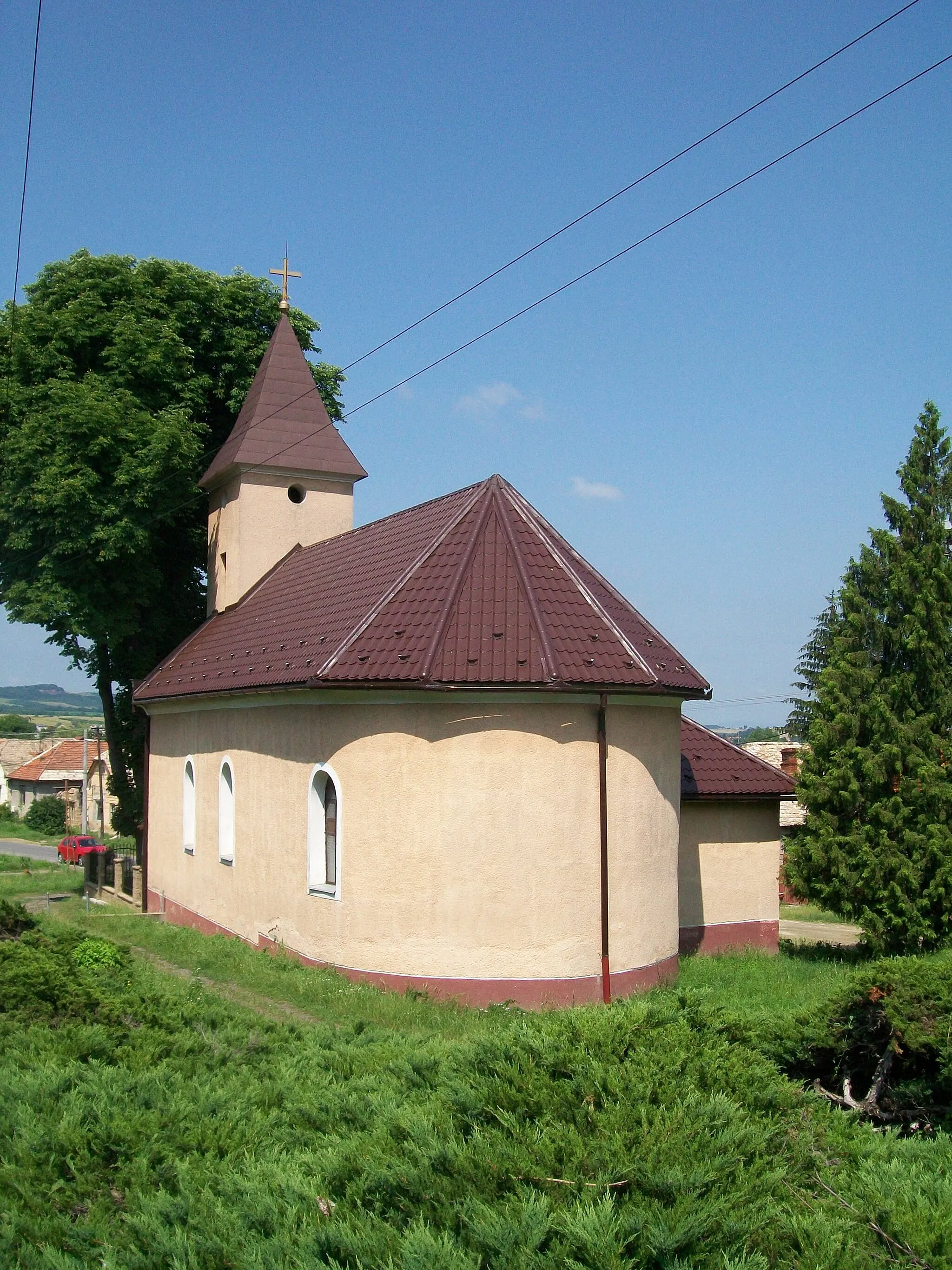 Photo showing: Rímskokatolícky Kostol Nanebovstúpenia Pána v Beline (okr. Lučenec)