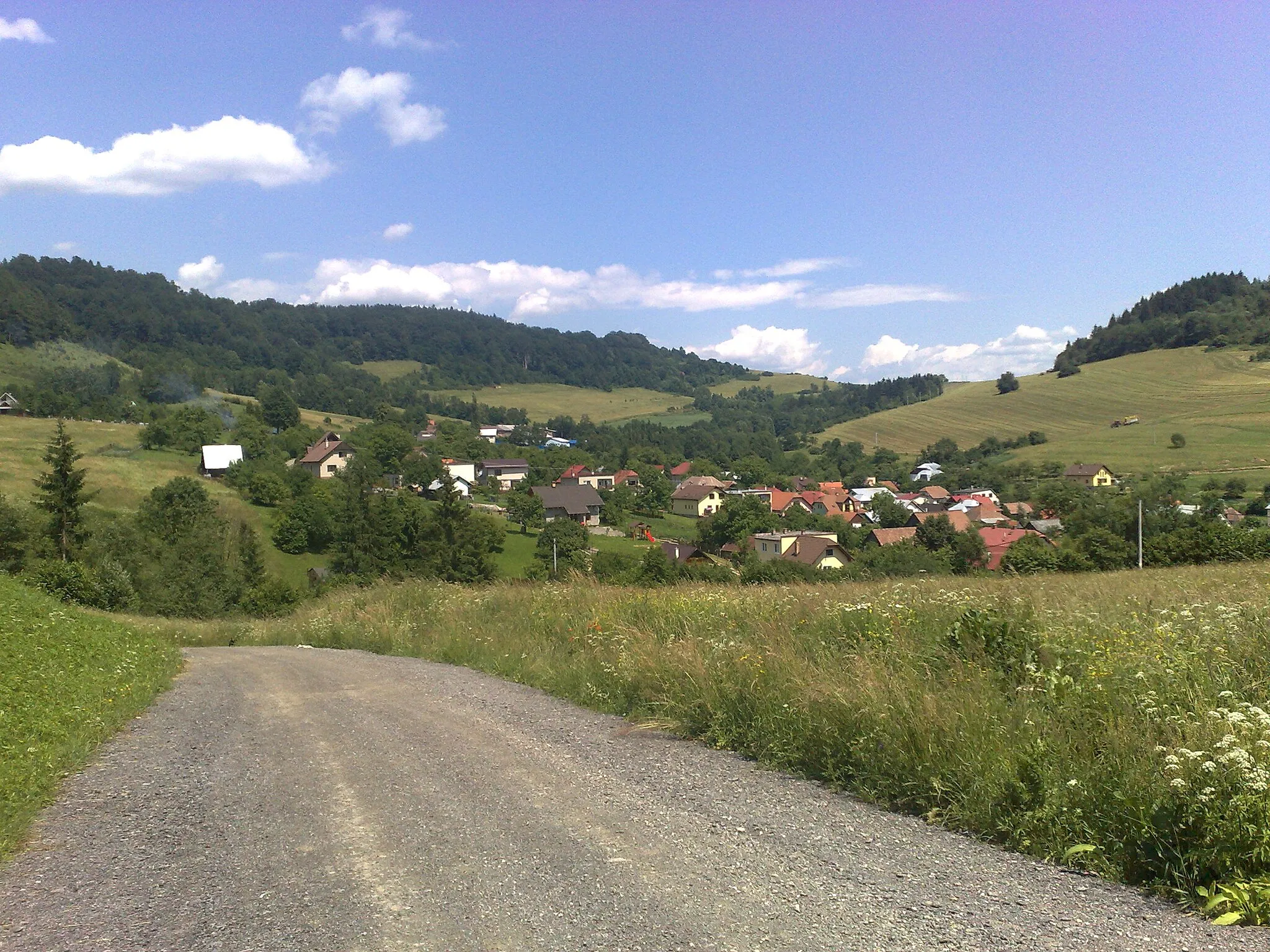 Photo showing: 013 02 Kotrčiná Lúčka, Slovakia