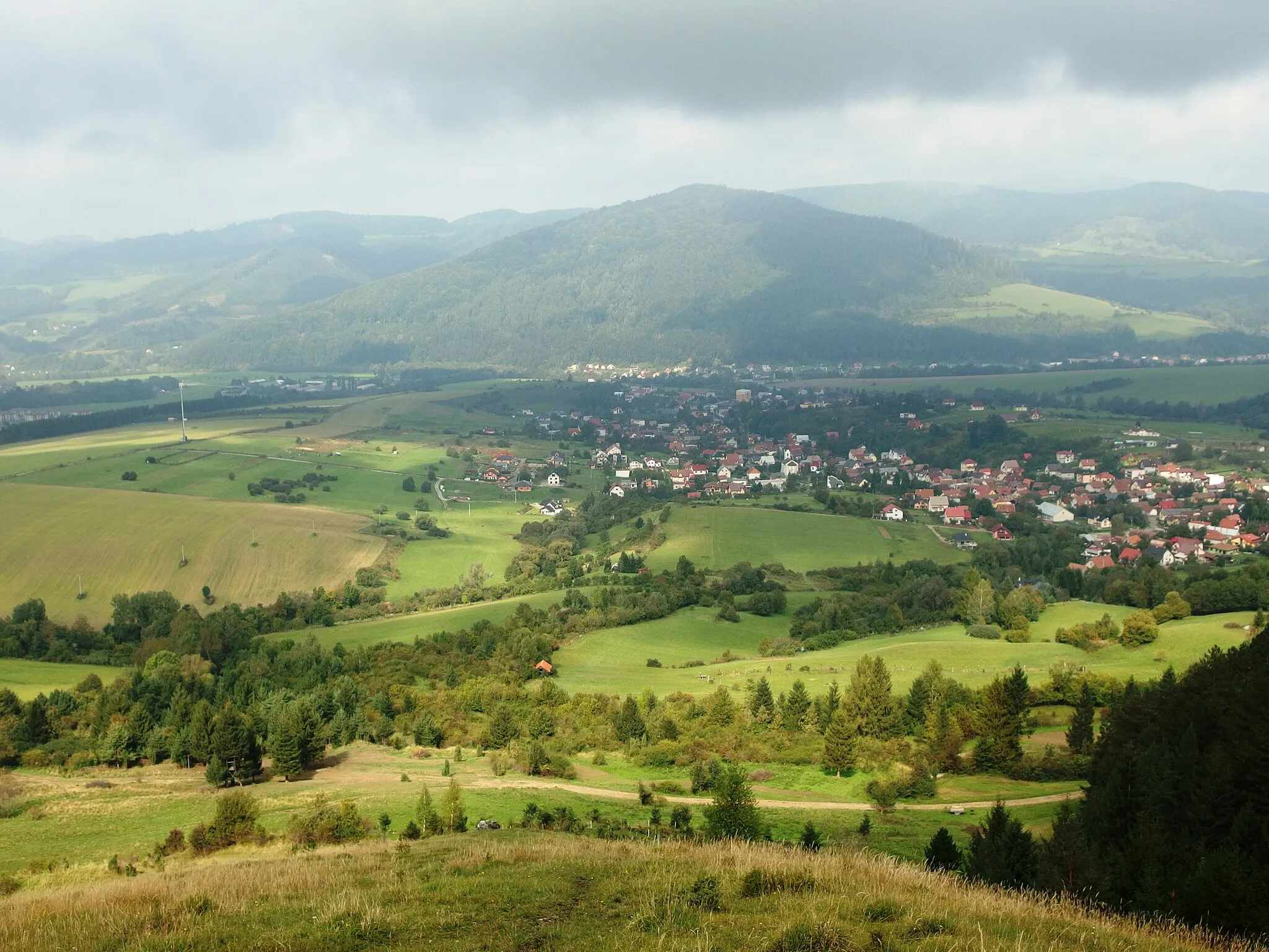 Photo showing: Dolná Tižina