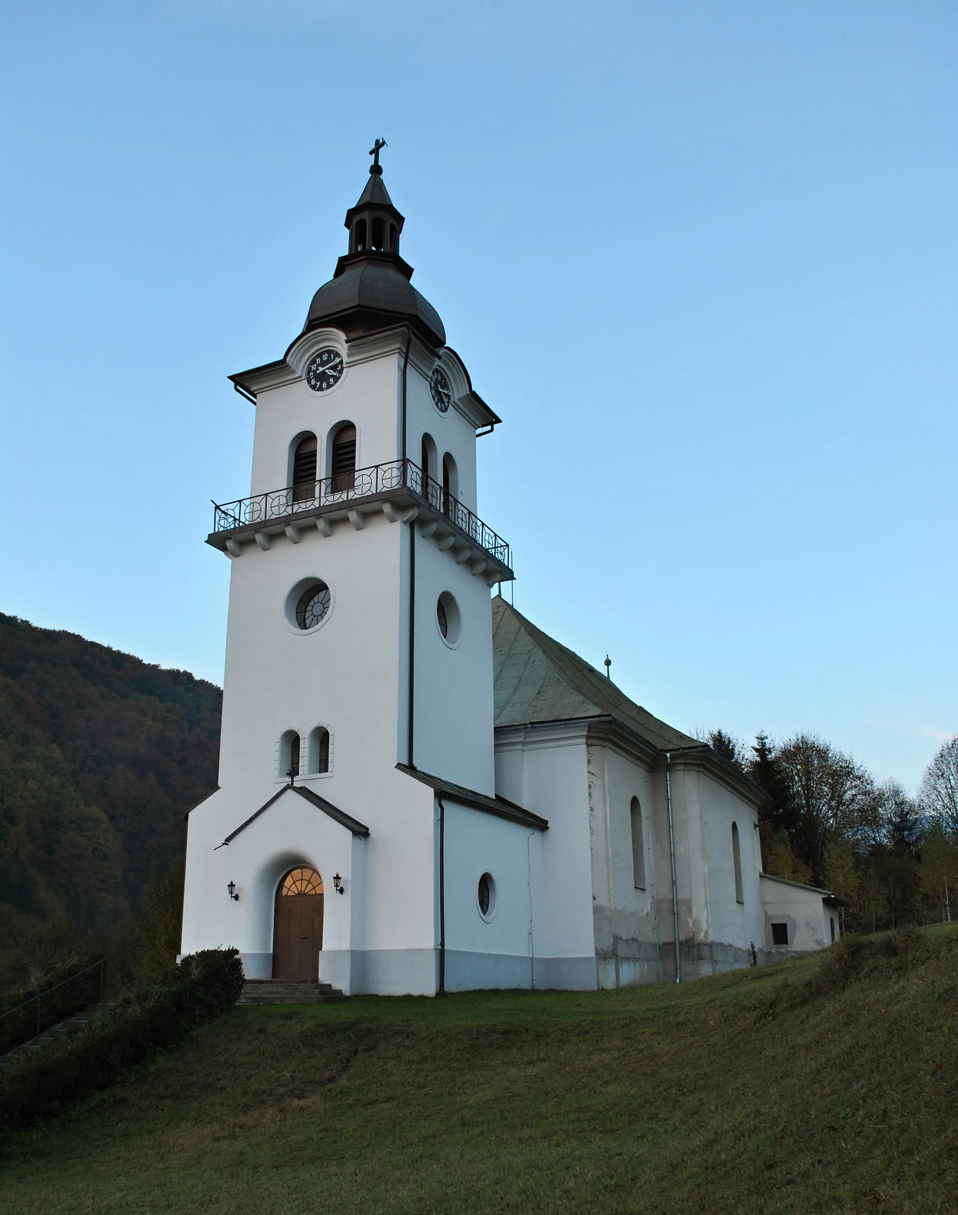 Photo showing: Mýto pod Ďumbierom - evanjelický kostol